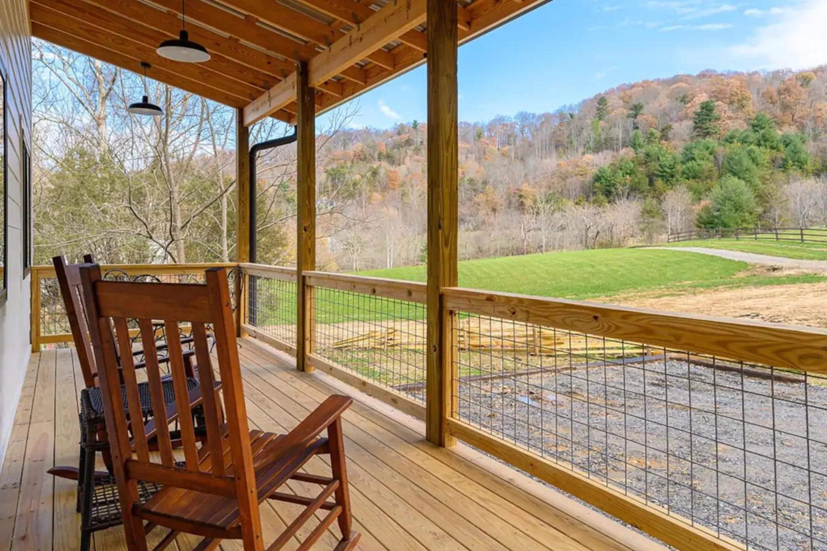 Idyllic Mountain by AvantStay Outdoor Living