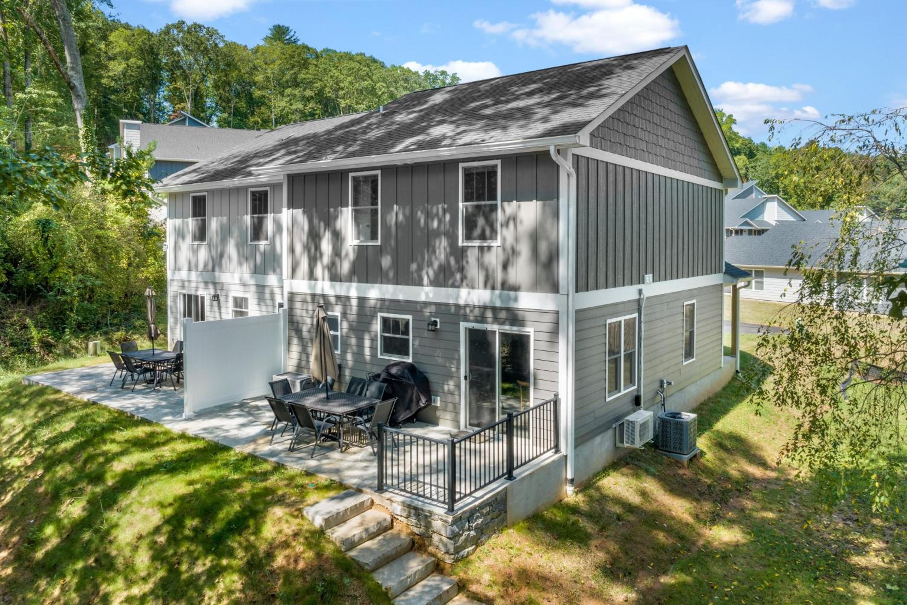 Little Sycamore by AvantStay Premier Location Patio