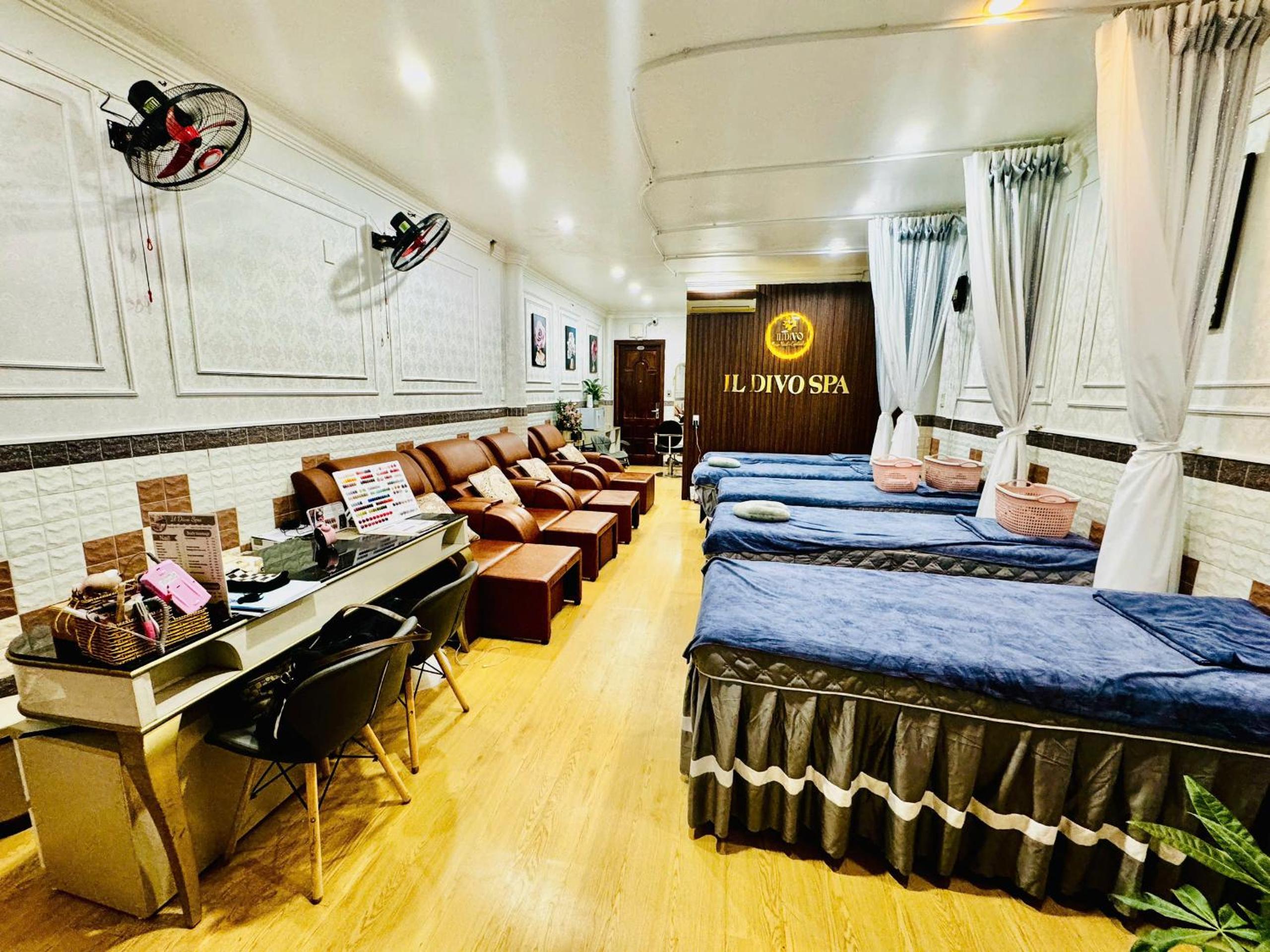 Old Quarter Hanoi Autumn House 8