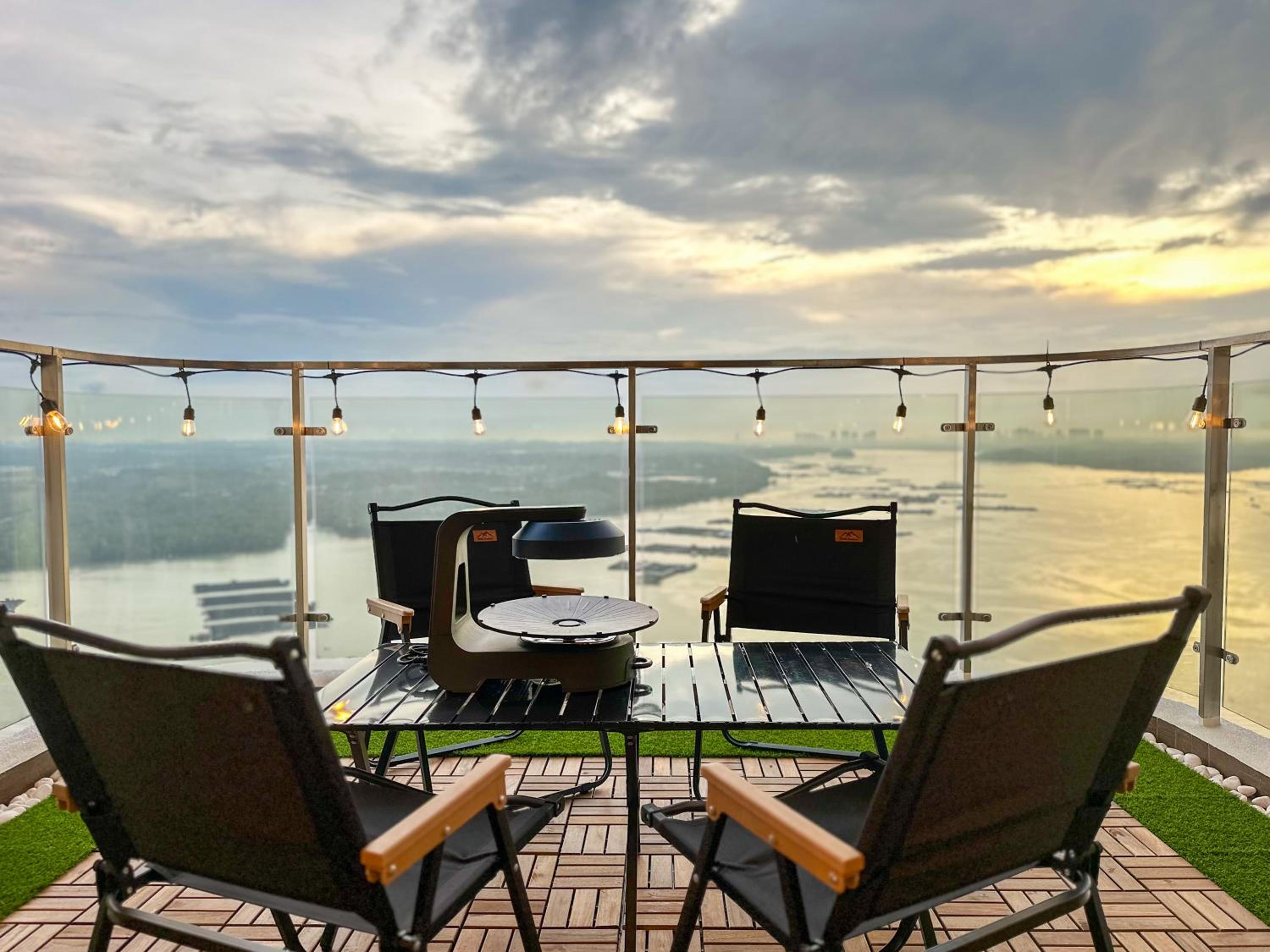 Country Garden Seaview Suite by Nest Home at Danga Bay