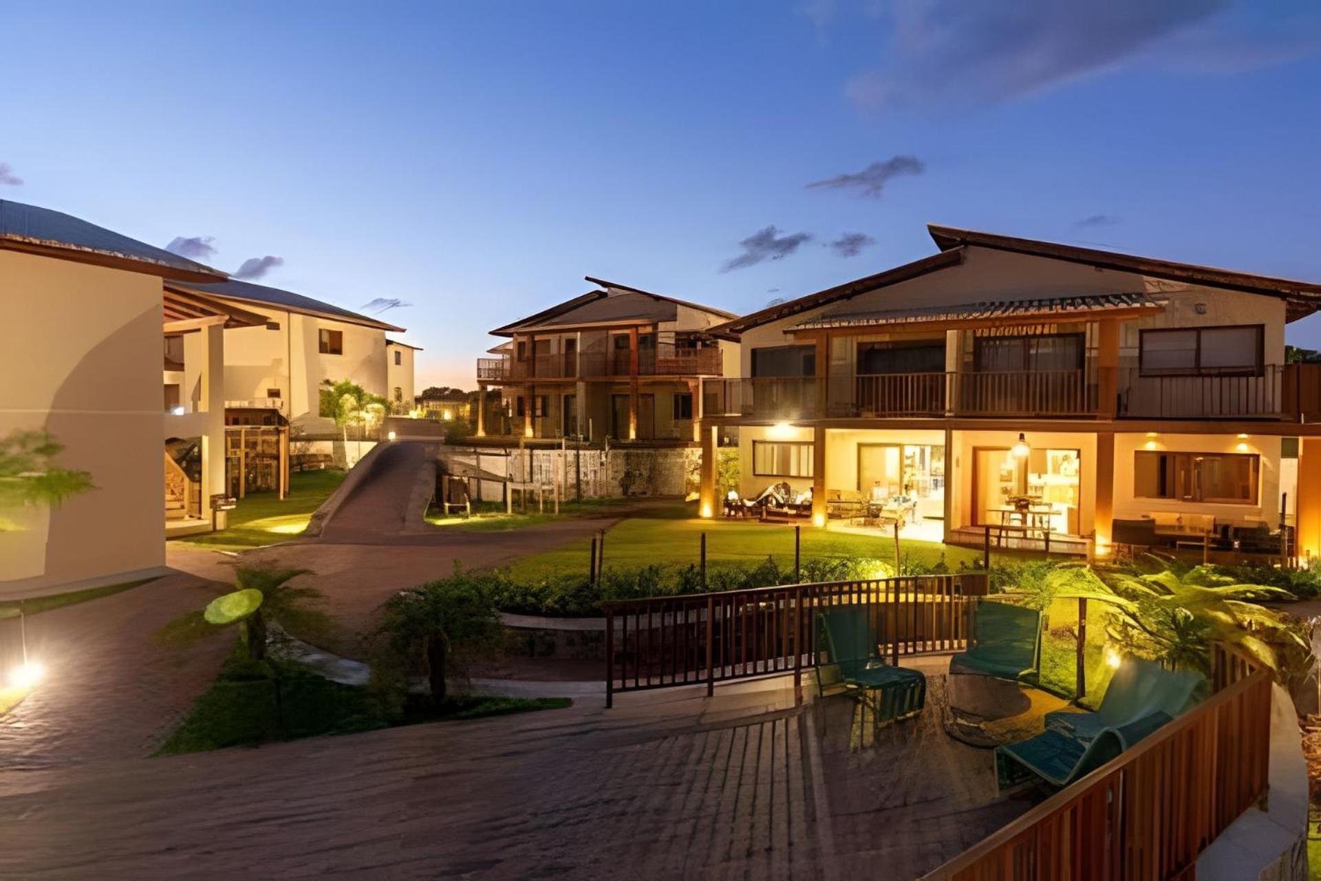 Lindo e Exclusivo Village OAHU Alto de Imbassaí