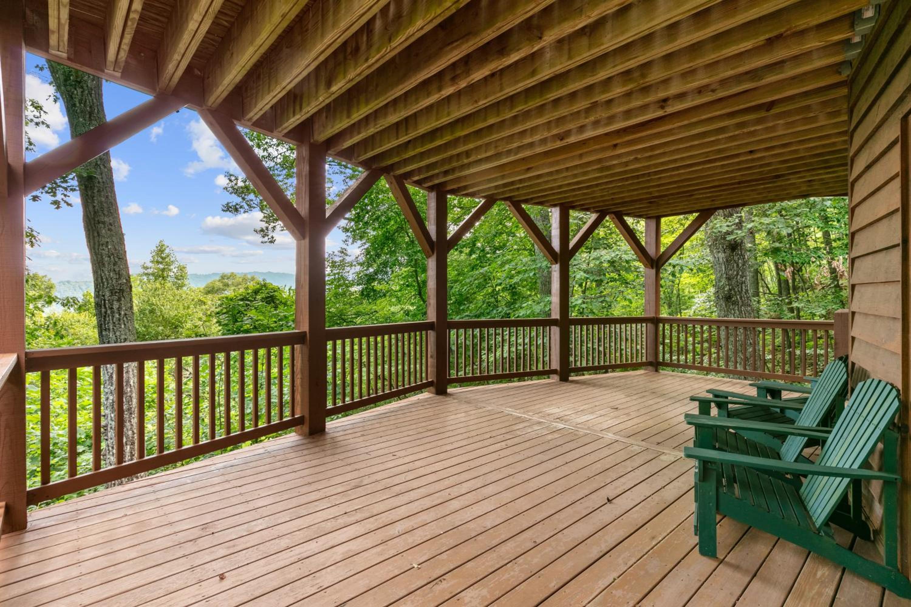 Leyland by AvantStay Cabin Mansion w Views