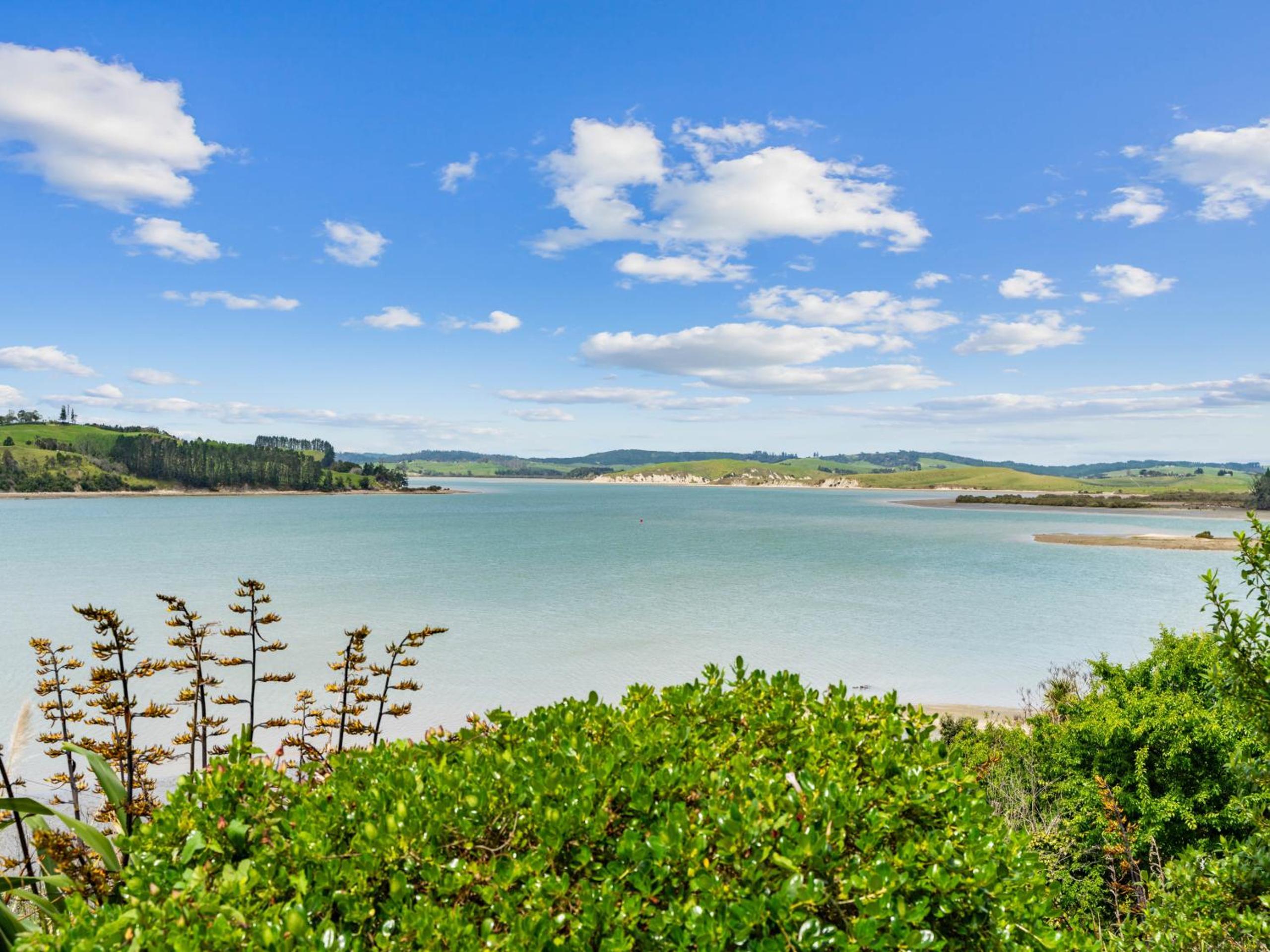 Harbour Escape - Paparoa Holiday Home view 5