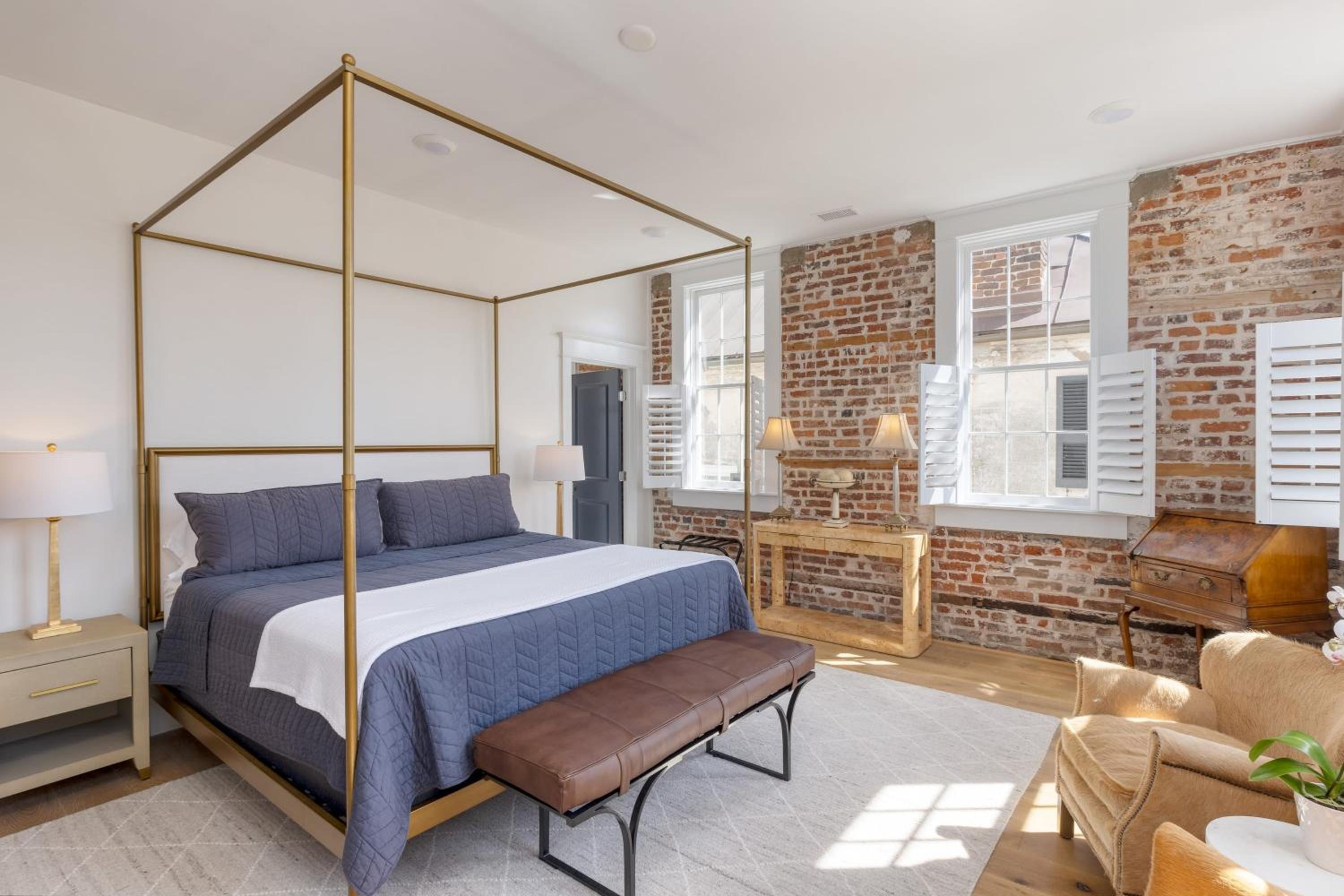 State St B by AvantStay French Quarter Rooftop Aesthetic Design