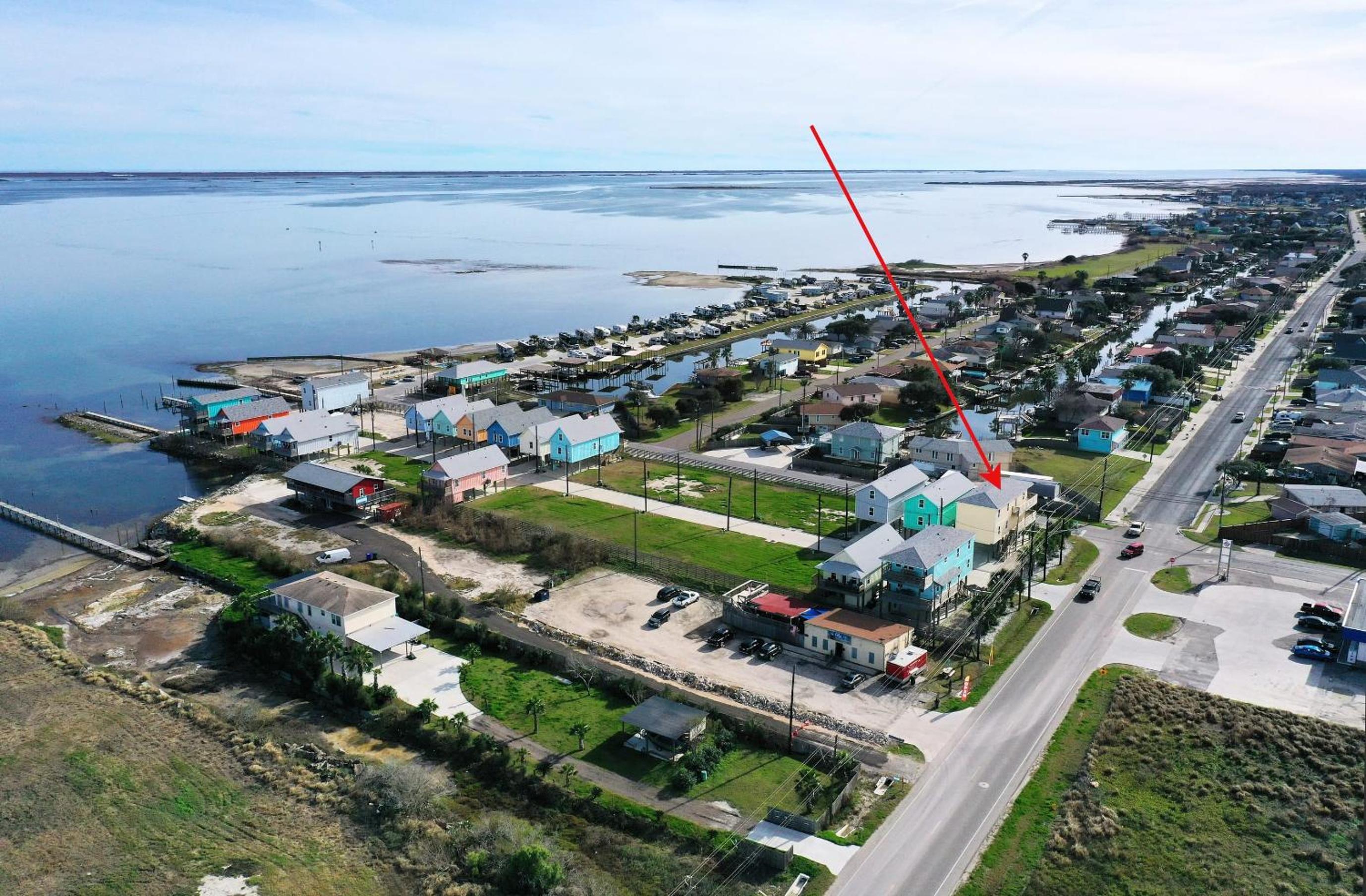 Sleeps 28 2 Homes w Boat Dock Waterfront Pool Laguna Village Haven