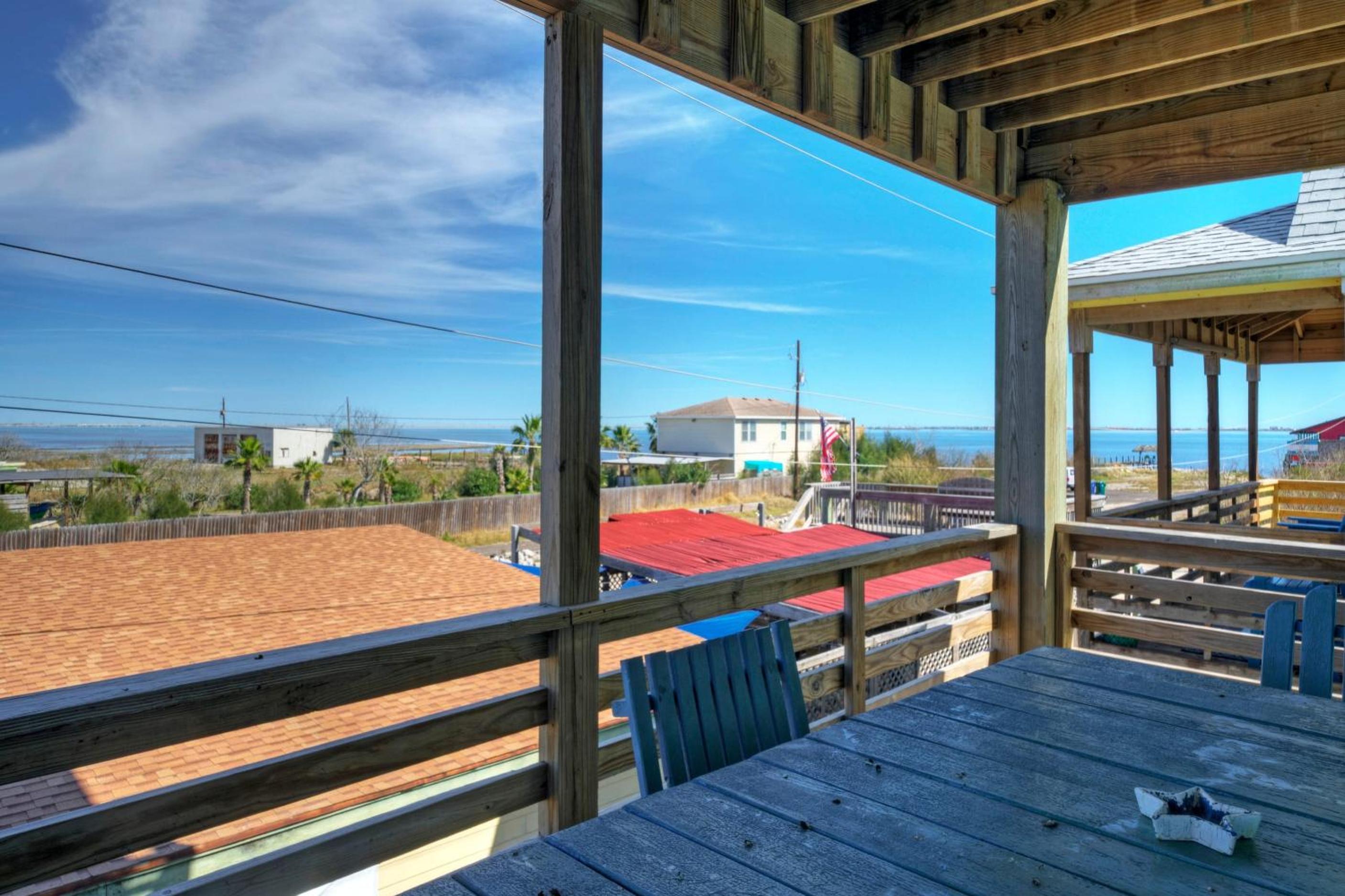 Sleeps 26 2 Homes w Waterfront Pool Boat Dock Laguna Village Escape