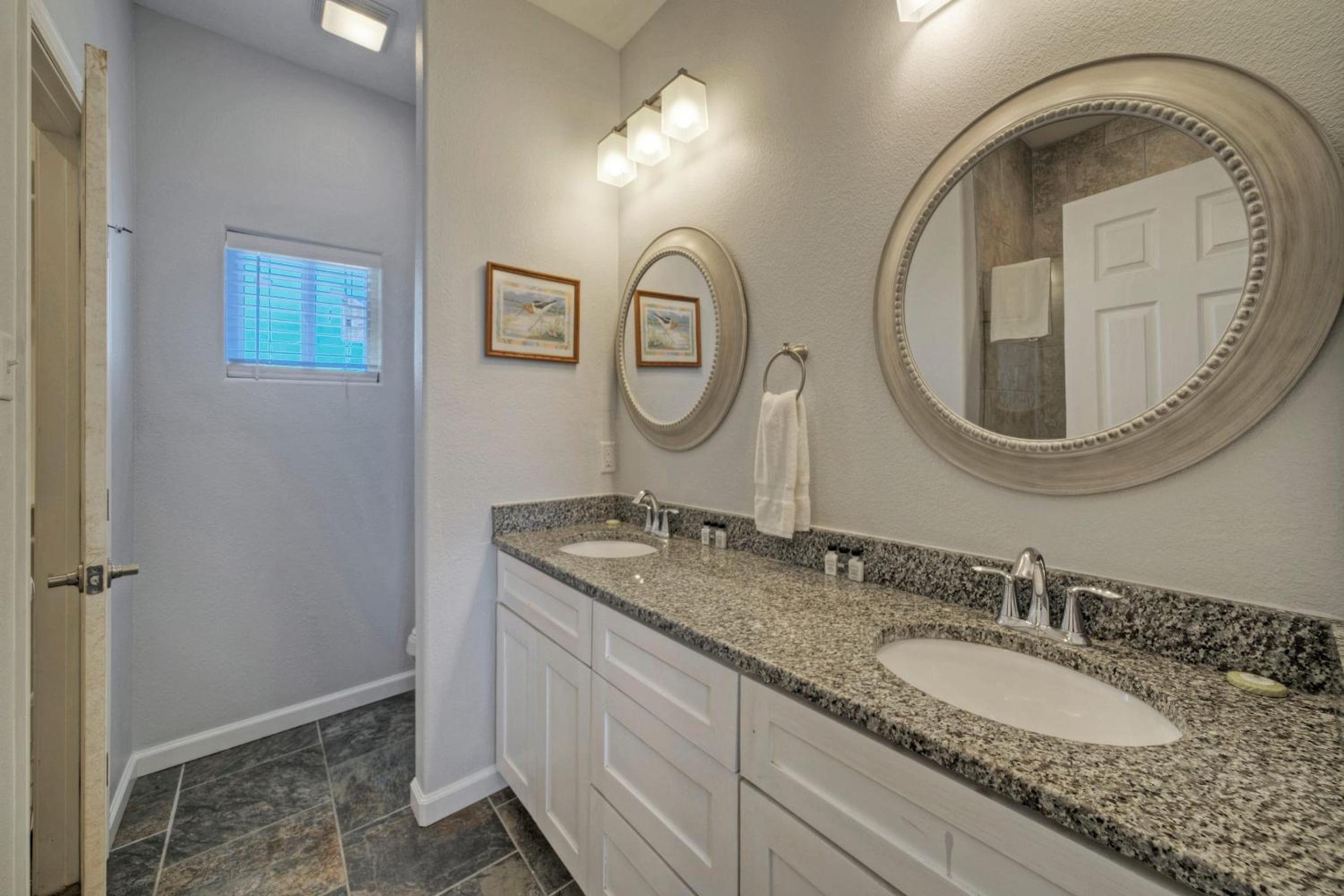 Sleeps 26 2 Homes w Waterfront Pool Boat Dock Laguna Village Escape