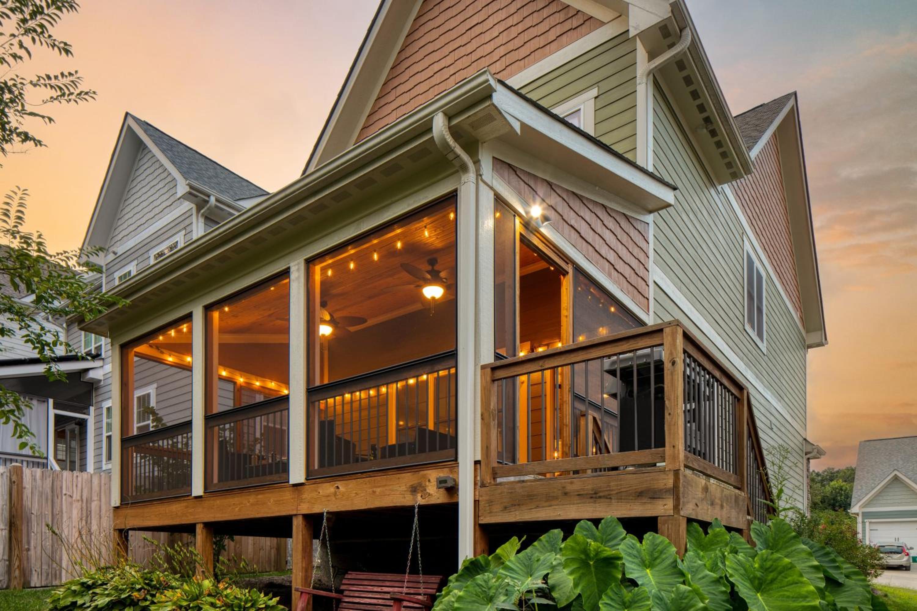 Sweetgum by AvantStay Black Mountain Retreat w Covered Deck