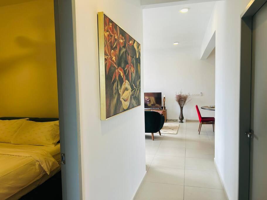 3 bedroom apt L21 in kl sentral with city view