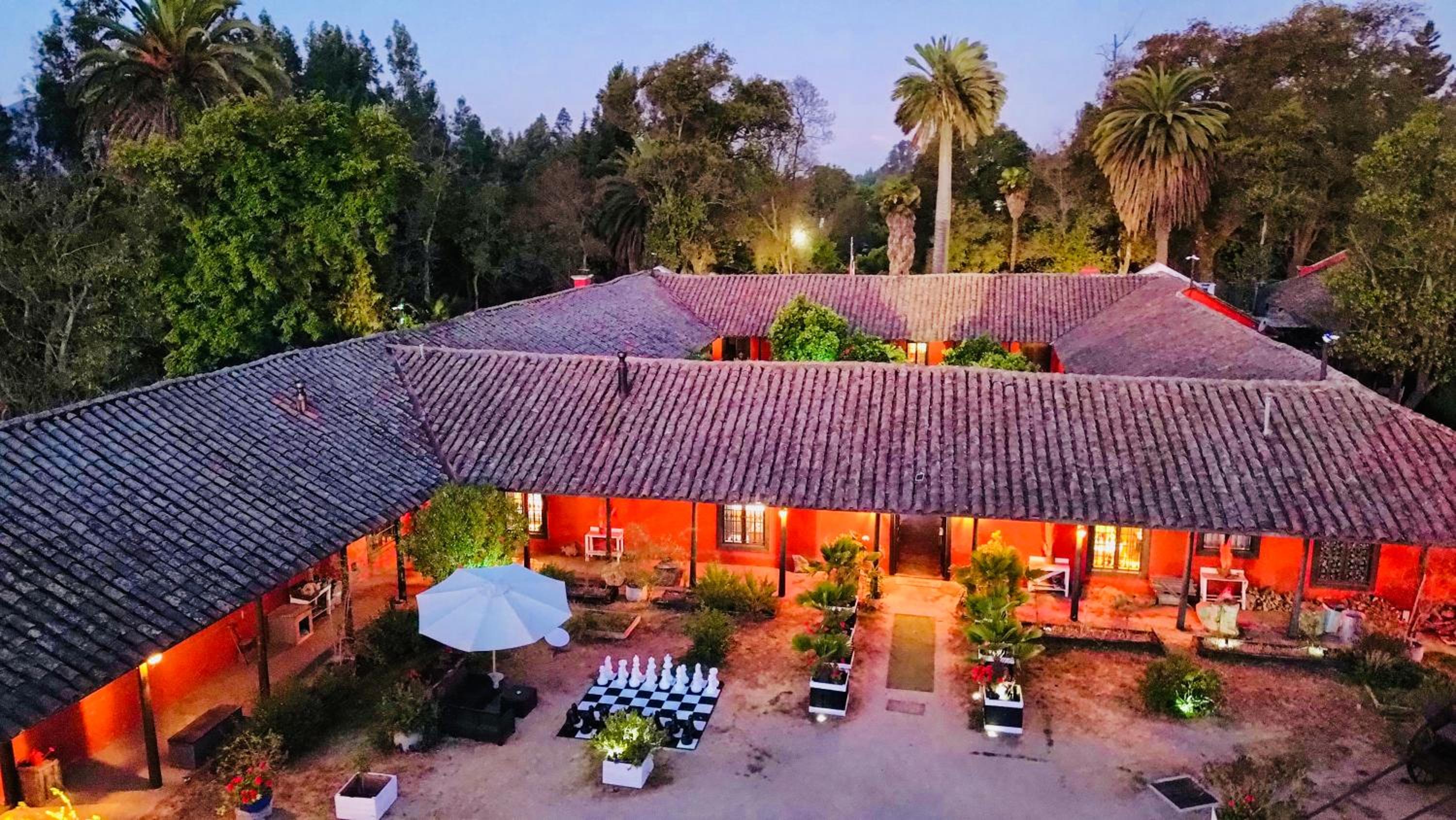 Casona Lo Aguirre , Hospedaje de Temporada Cálidas