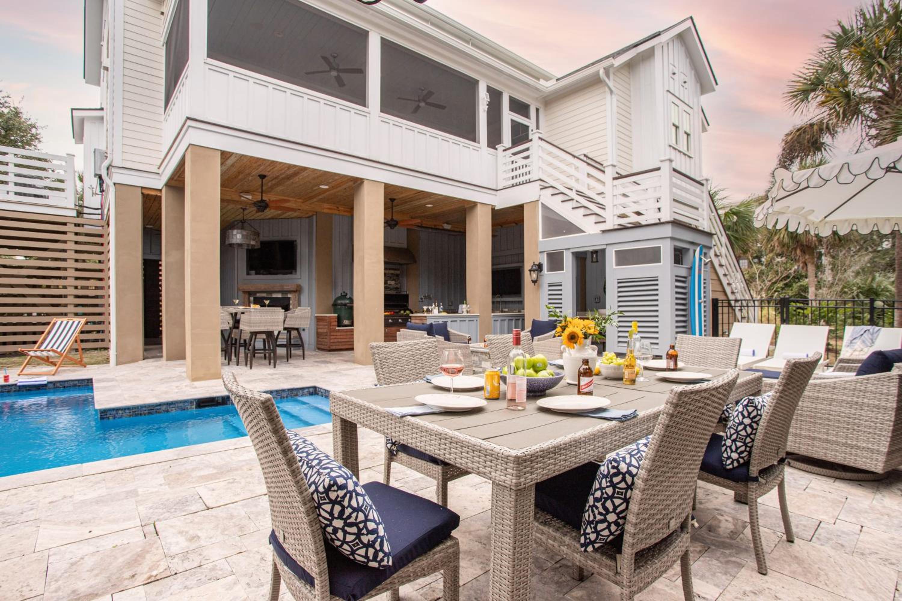 1blck to Beach Pool Outdoor Kitchen Game Room Pelican by AvantStay