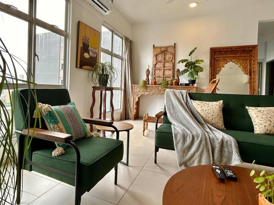 3 bedroom apt L26 at kl sentral with city view