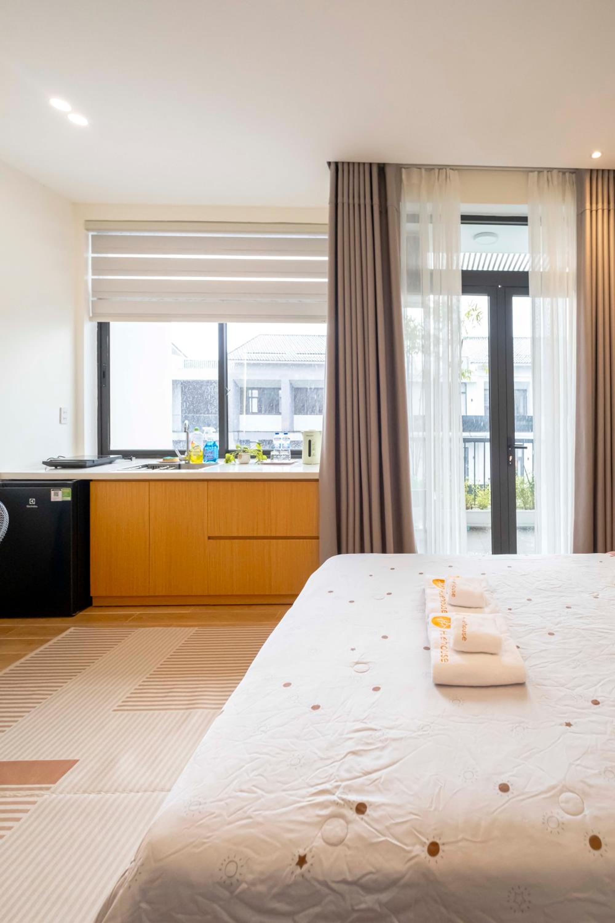 Hue House Stay Phòng Máy Chiếu view 2