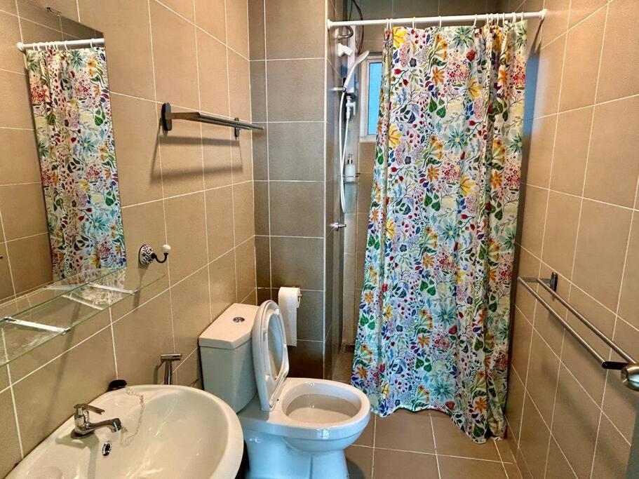 3 bedroom apt L26 at kl sentral with city view