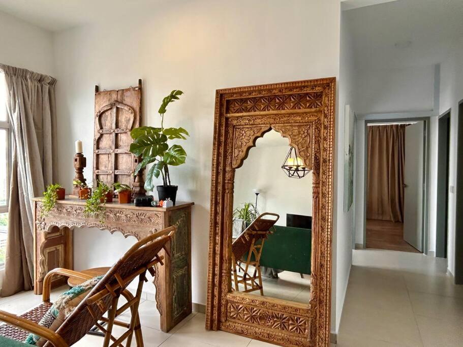 3 bedroom apt L26 at kl sentral with city view
