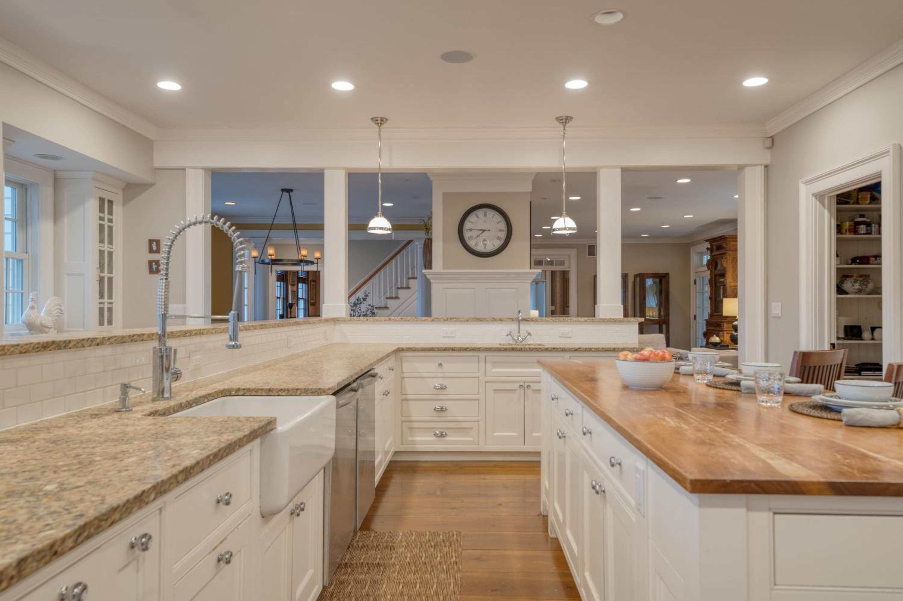 Secluded Estate • Optional Guest House Pond Playroom Gym Theater Sunny Pond by AvantStay