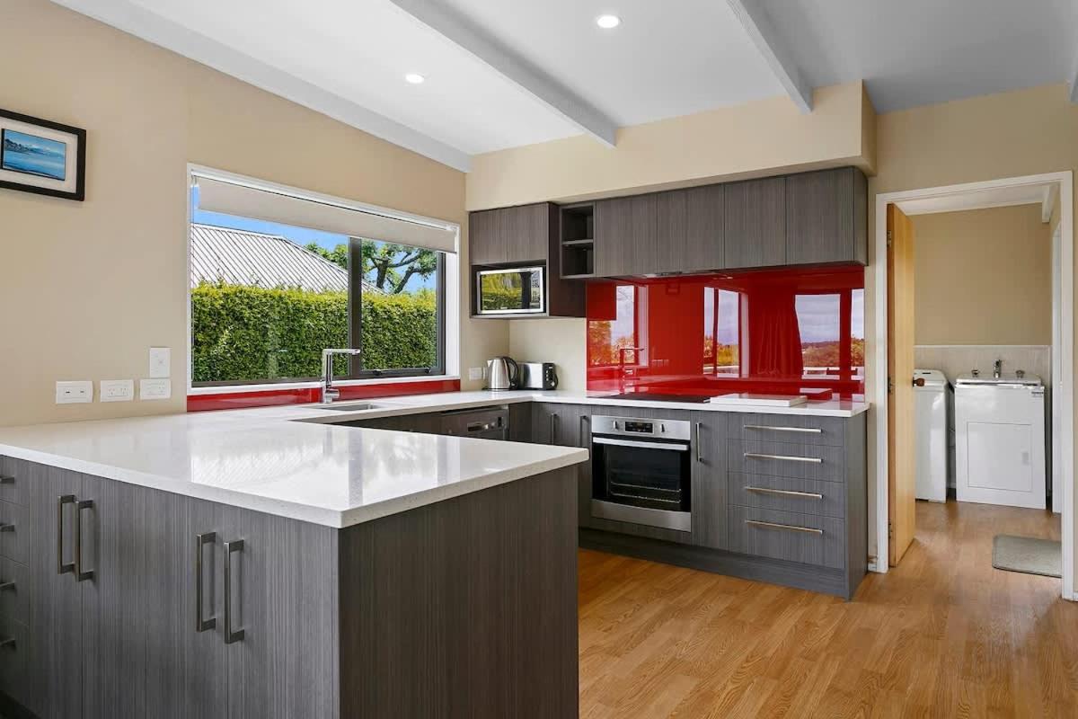 Taupo Vacations - Spacious Family Retreat in Taupo - Property Image 33