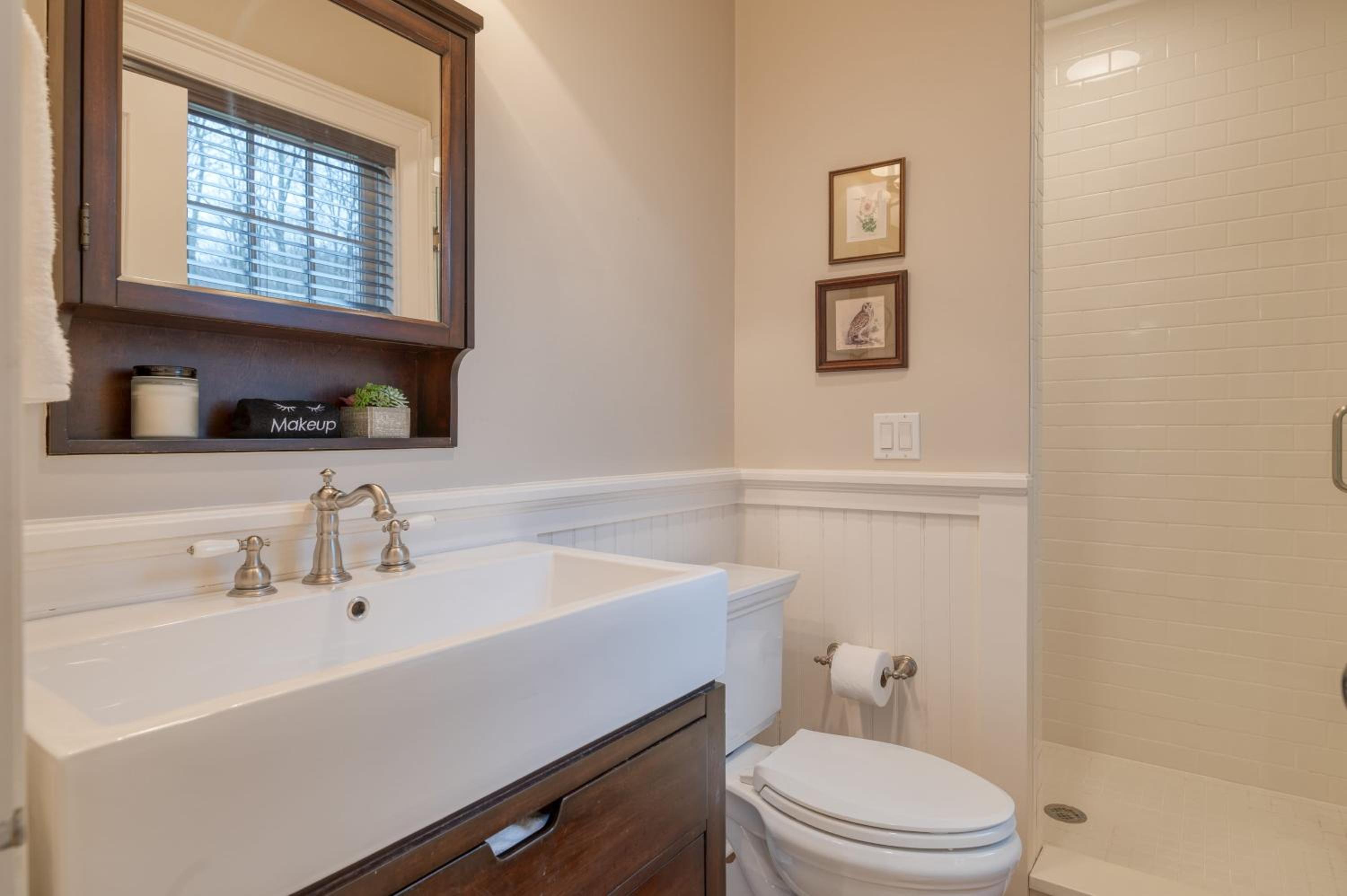 Secluded Estate • Optional Guest House Pond Playroom Gym Theater Sunny Pond by AvantStay