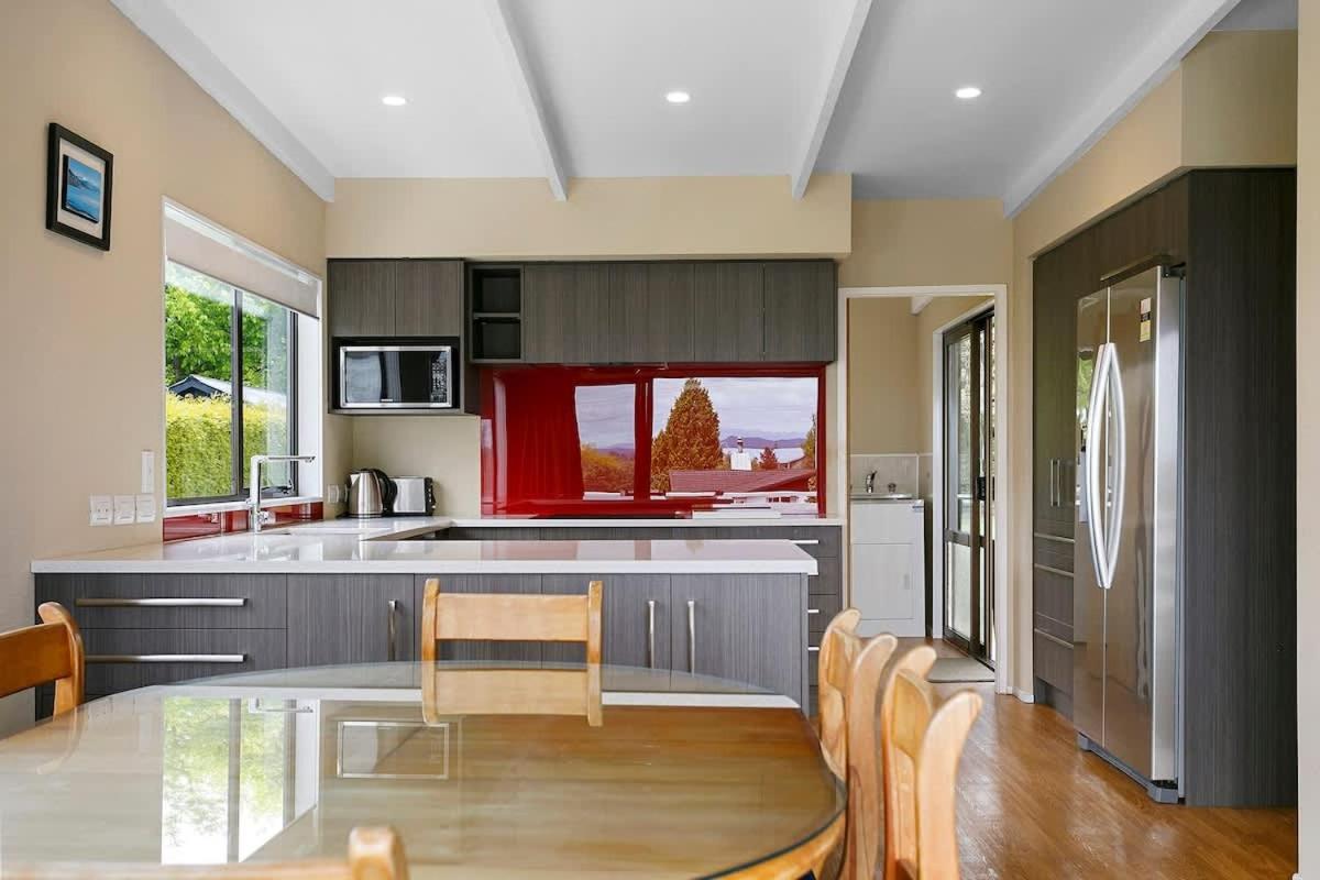 Taupo Vacations - Spacious Family Retreat in Taupo - Property Image 19