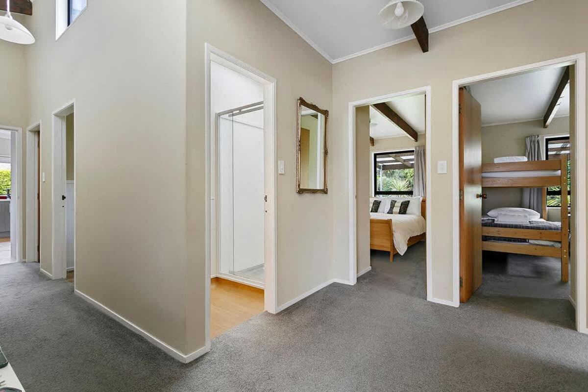 Taupo Vacations - Spacious Family Retreat in Taupo - Property Image 4
