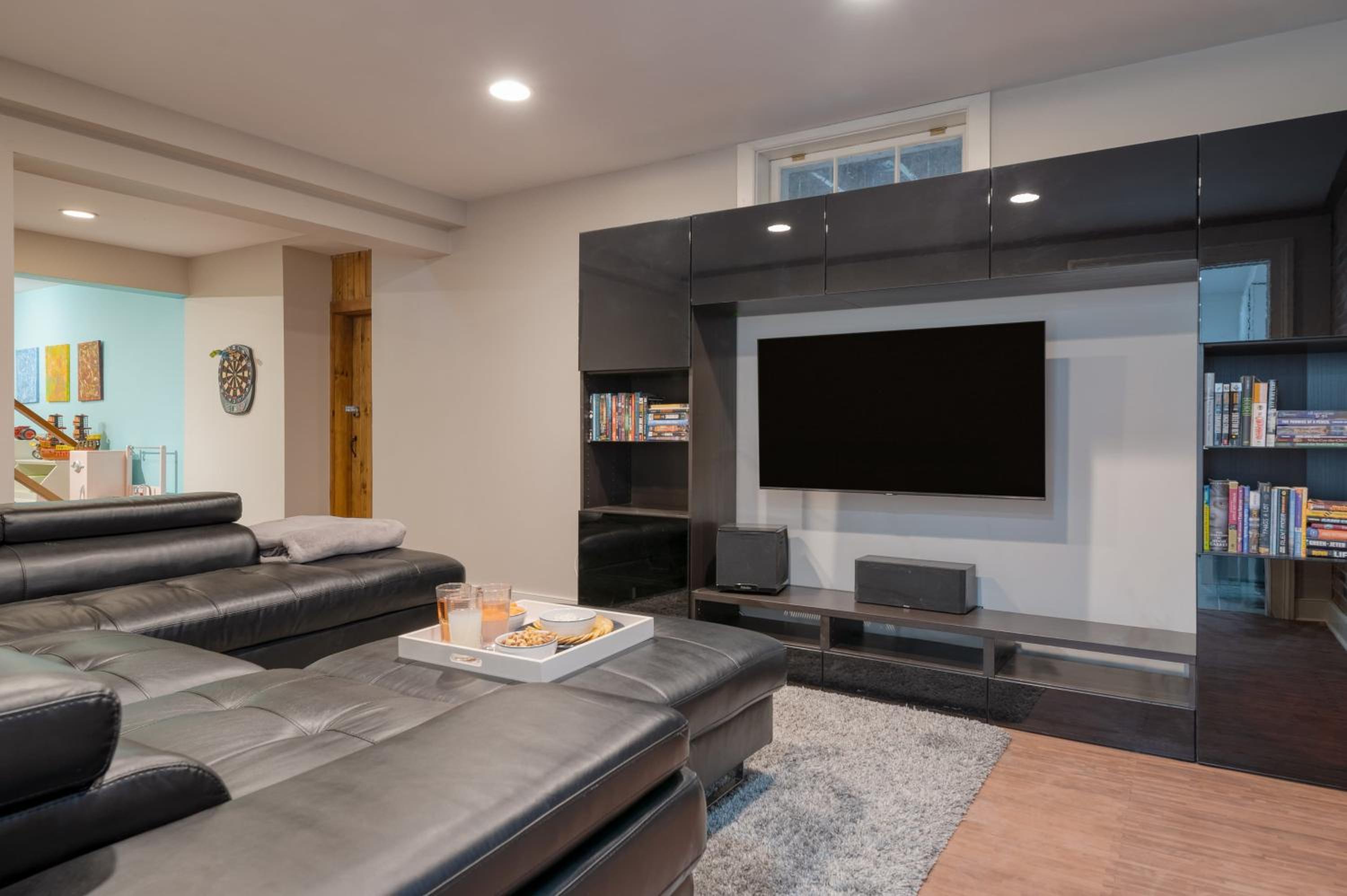 Secluded Estate • Optional Guest House Pond Playroom Gym Theater Sunny Pond by AvantStay