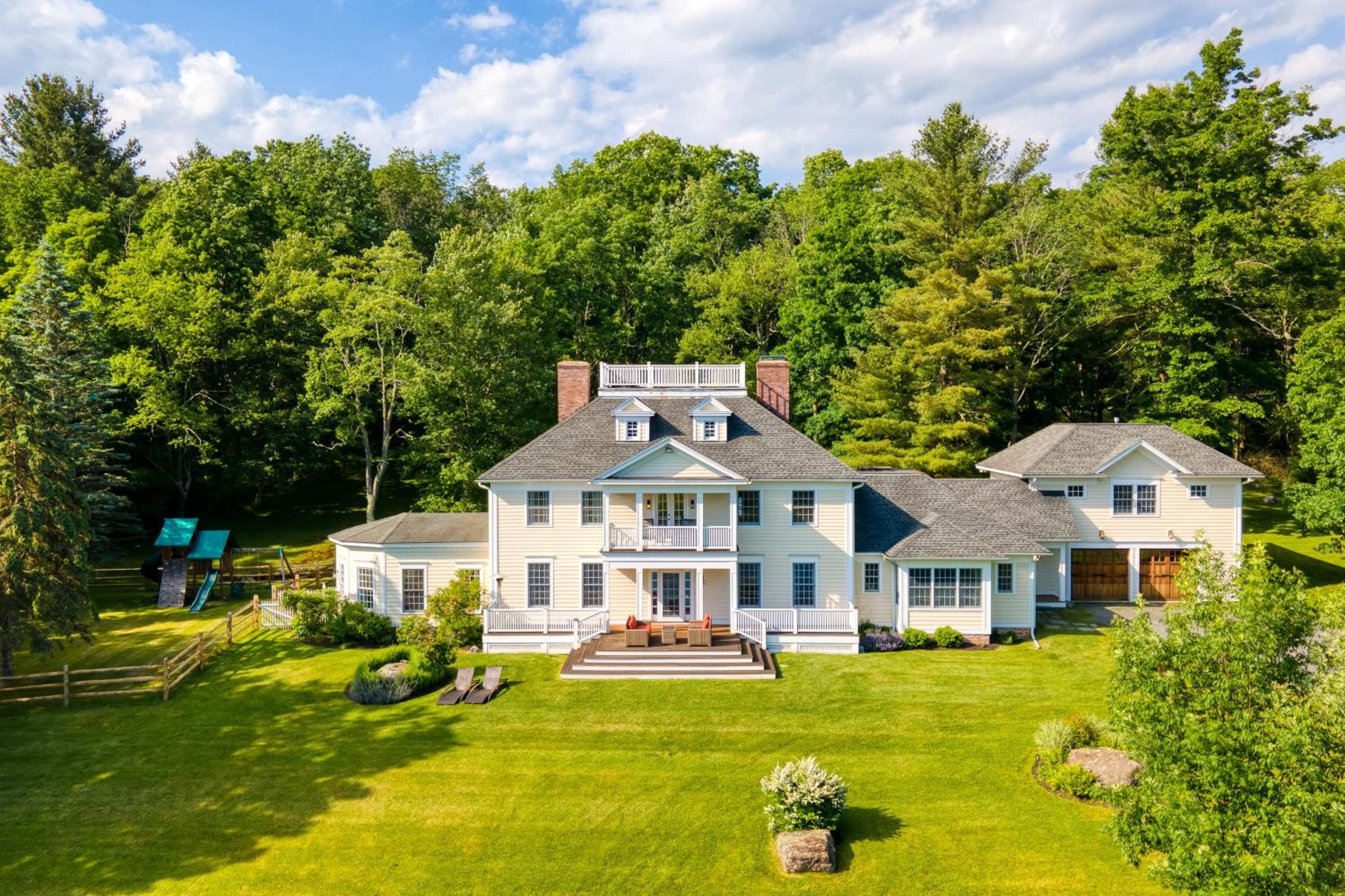 Secluded Estate • Optional Guest House Pond Playroom Gym Theater Sunny Pond by AvantStay