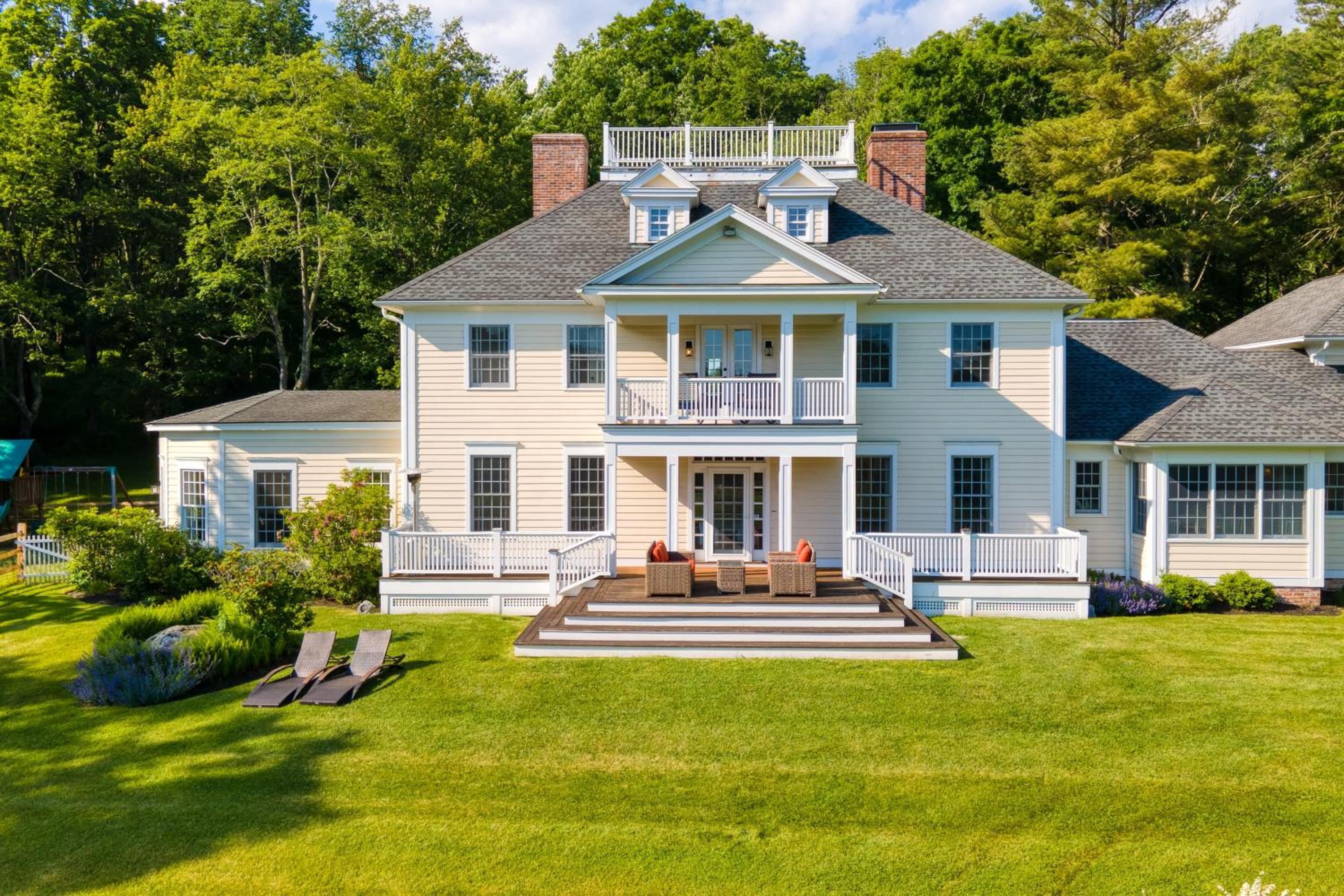 Secluded Estate • Optional Guest House Pond Playroom Gym Theater Sunny Pond by AvantStay