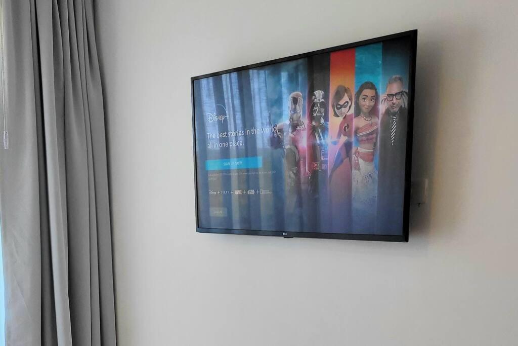 Gorgeous 2 bedroom apartment in Vibe Residence