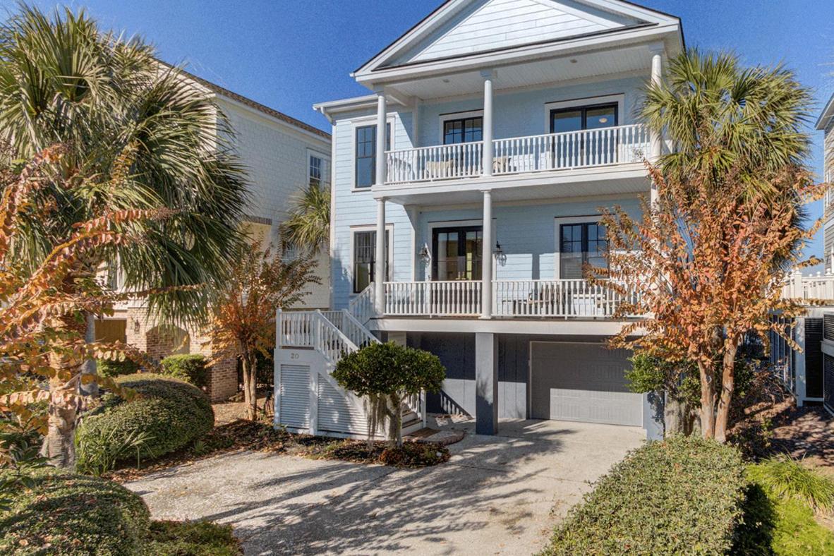 20 Morgan Place Drive by AvantStay Waterfront Home w Private Dock