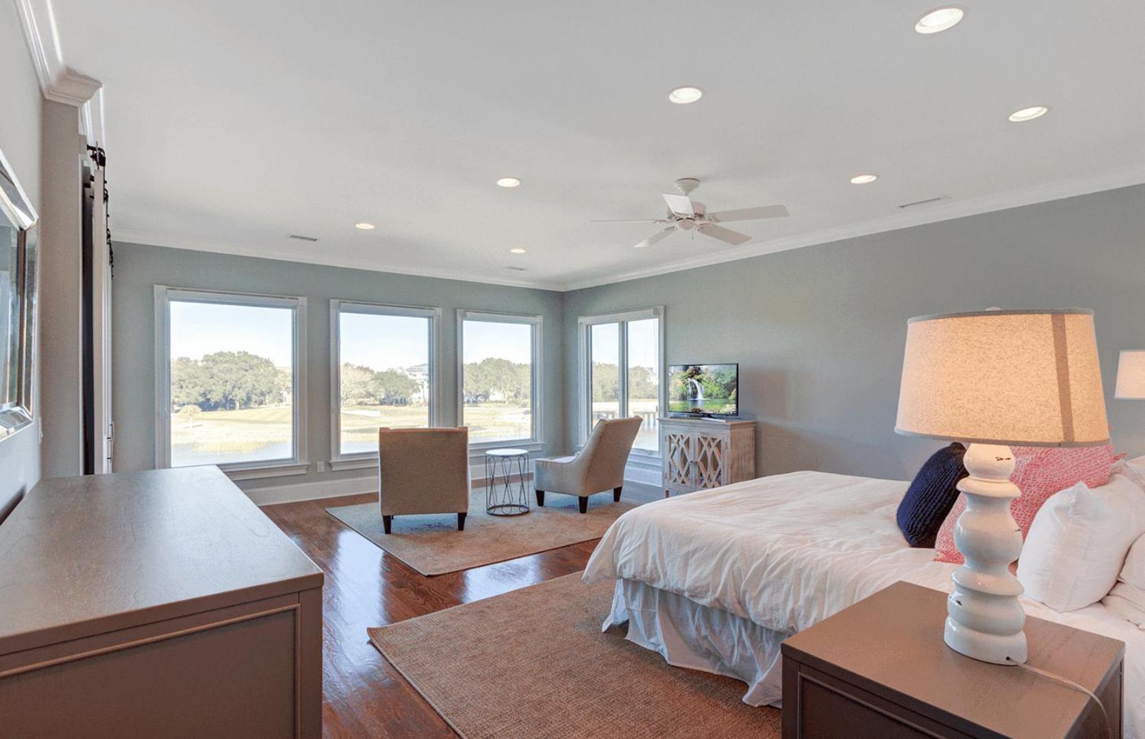 20 Morgan Place Drive by AvantStay Waterfront Home w Private Dock