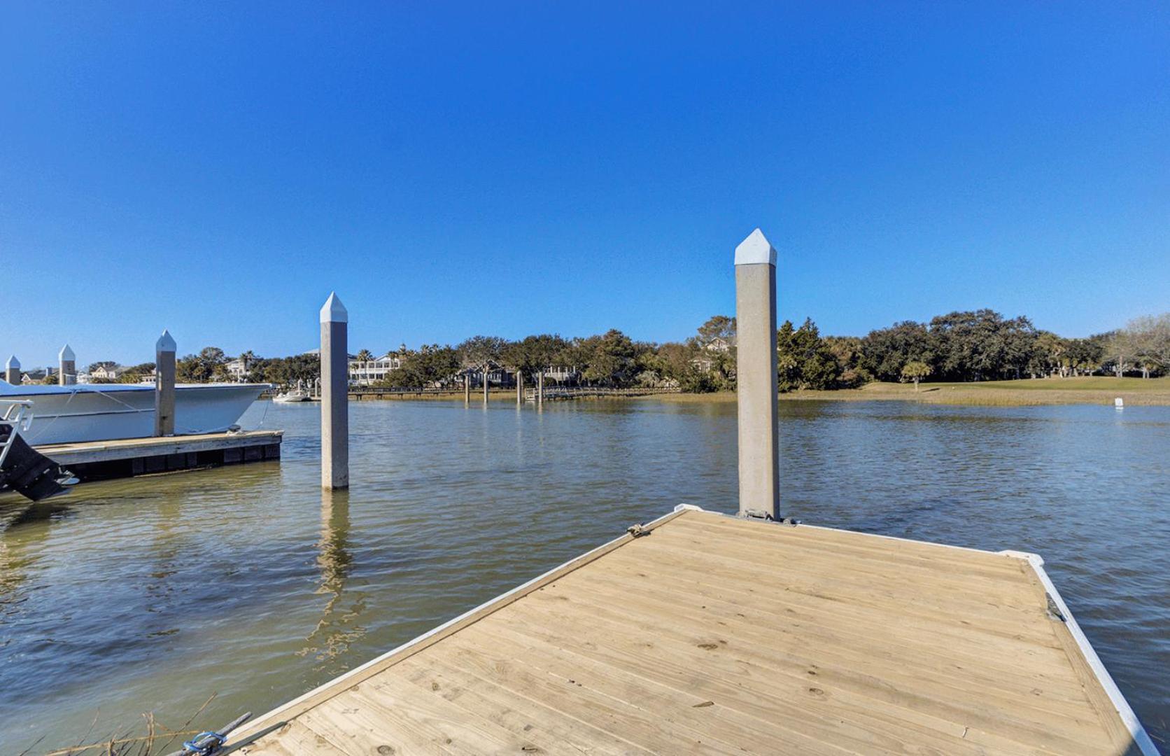 20 Morgan Place Drive by AvantStay Waterfront Home w Private Dock