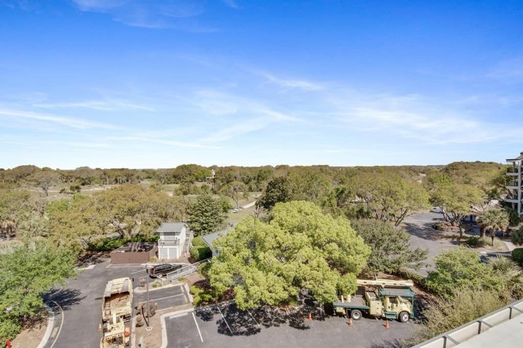 428 D Shipwatch by AvantStay Ocean View w Community Pool Access