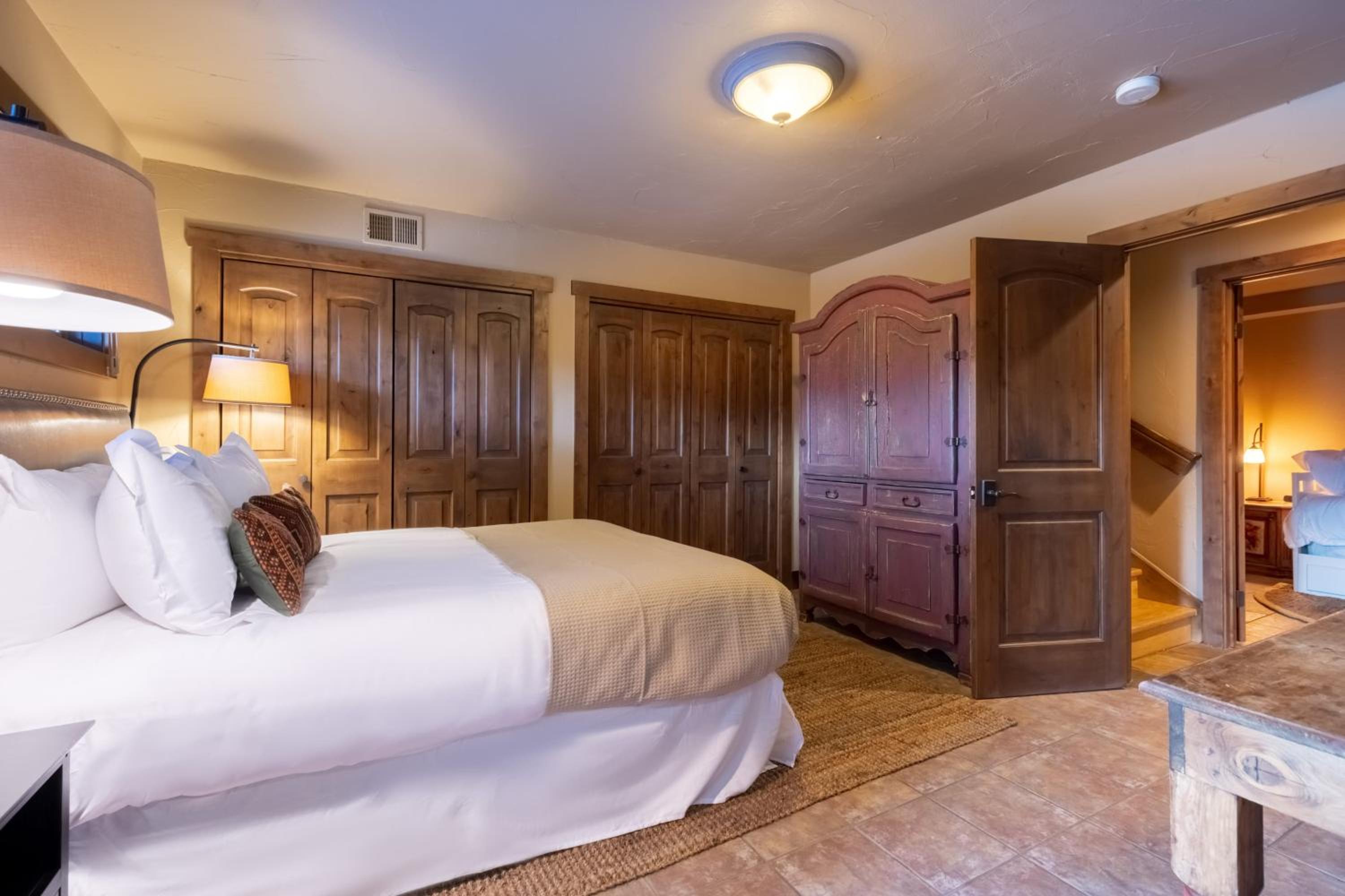 Frontier by AvantStay Incredible Mtn Views Hot Tub Gorgeous Breckenridge Home Close to Slopes