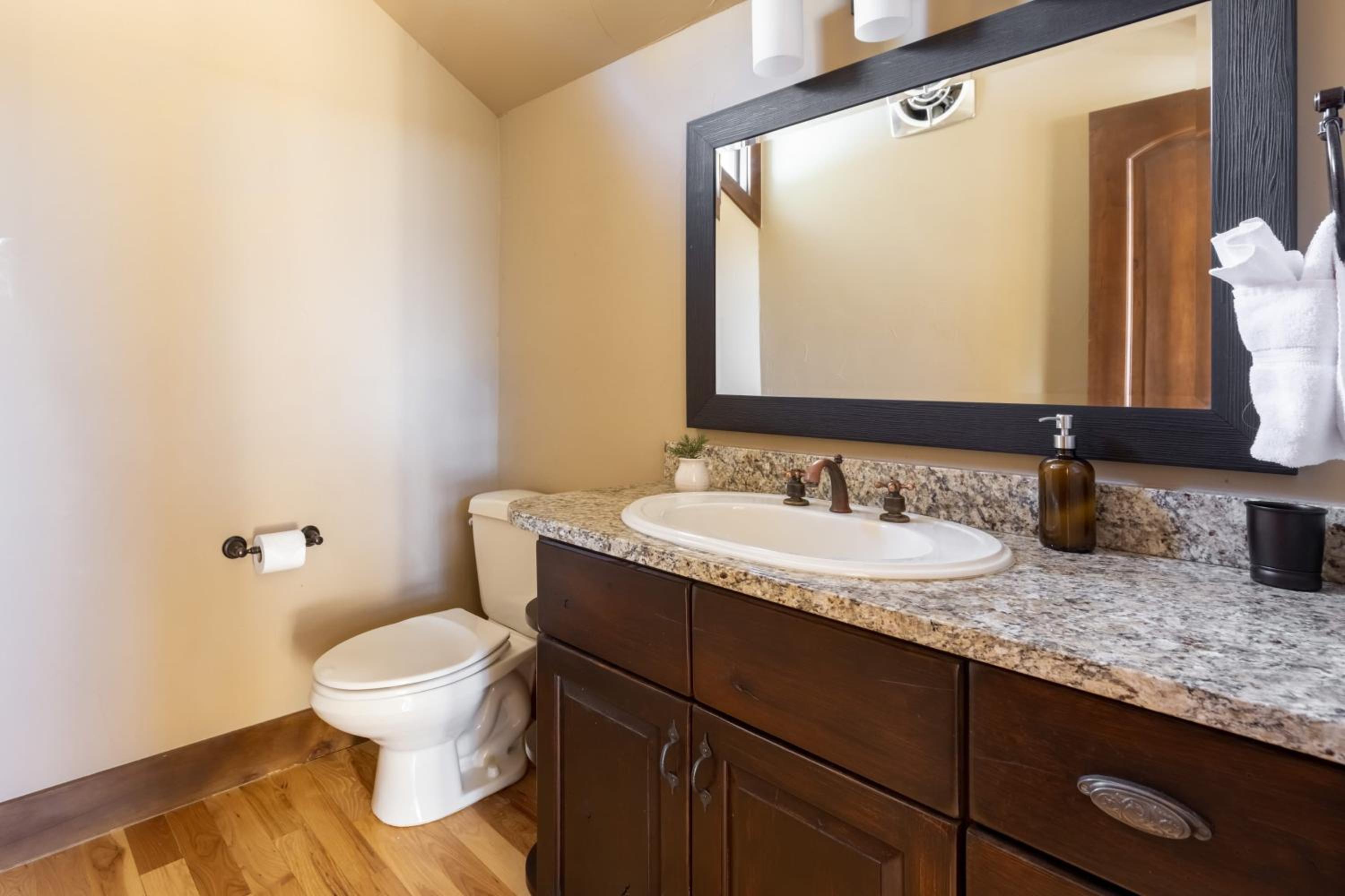 Frontier by AvantStay Incredible Mtn Views Hot Tub Gorgeous Breckenridge Home Close to Slopes