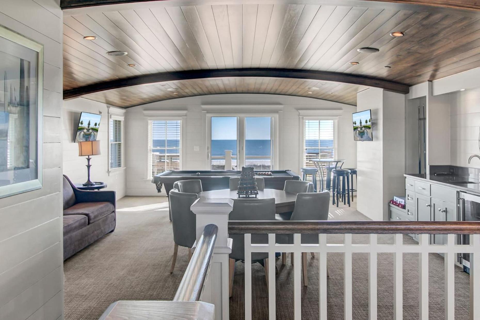 3100 Palm Boulevard by AvantStay Beachfront Ocean Views Private Pool
