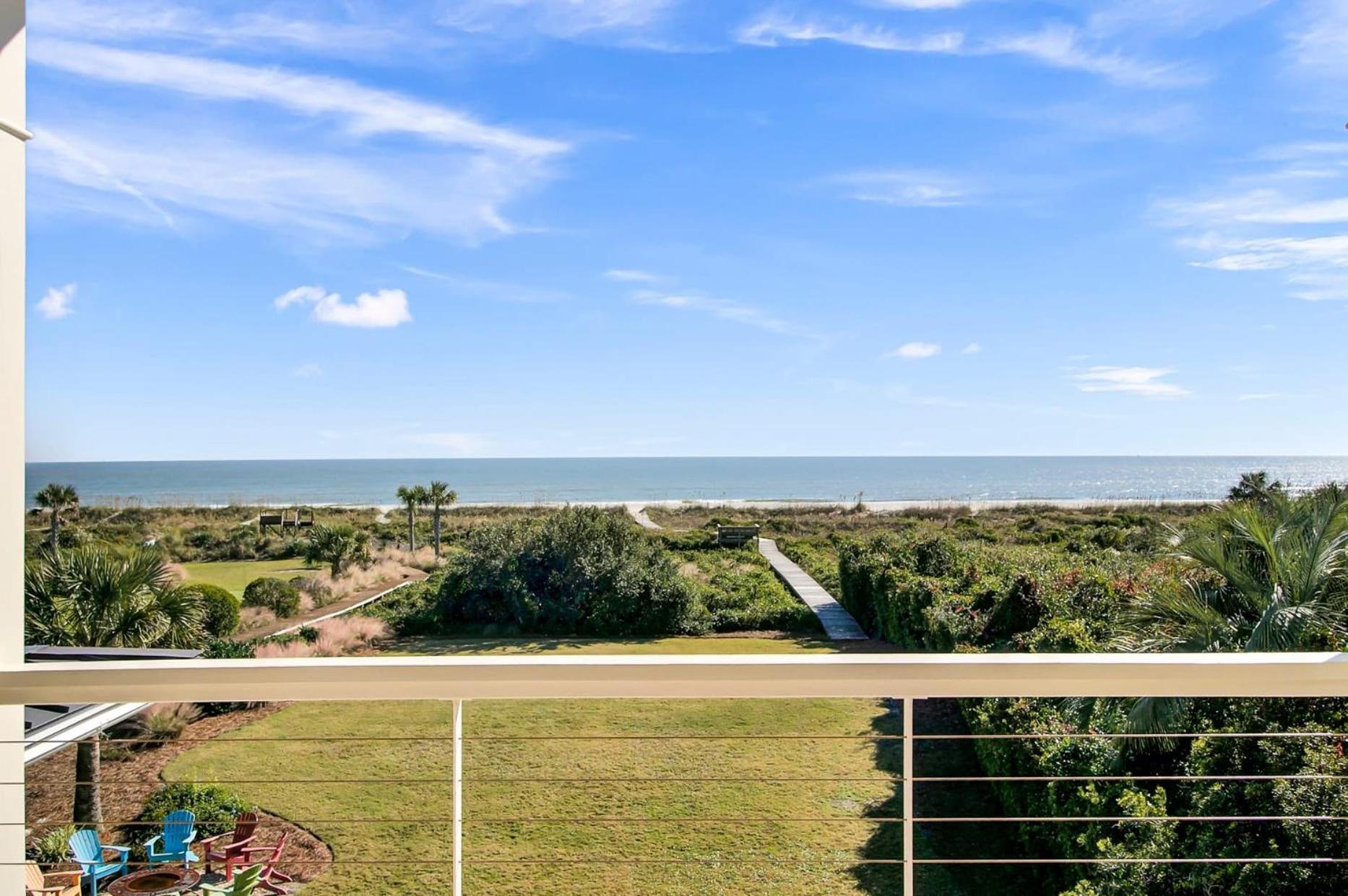3100 Palm Boulevard by AvantStay Beachfront Ocean Views Private Pool