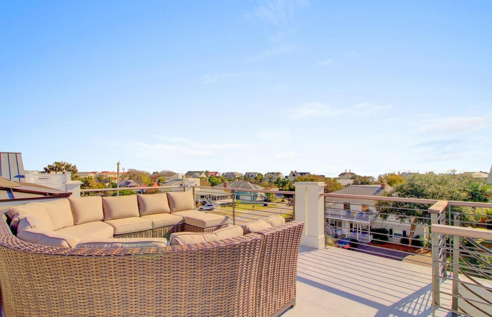 311 Carolina by AvantStay Rooftop Ocean Views w Pool