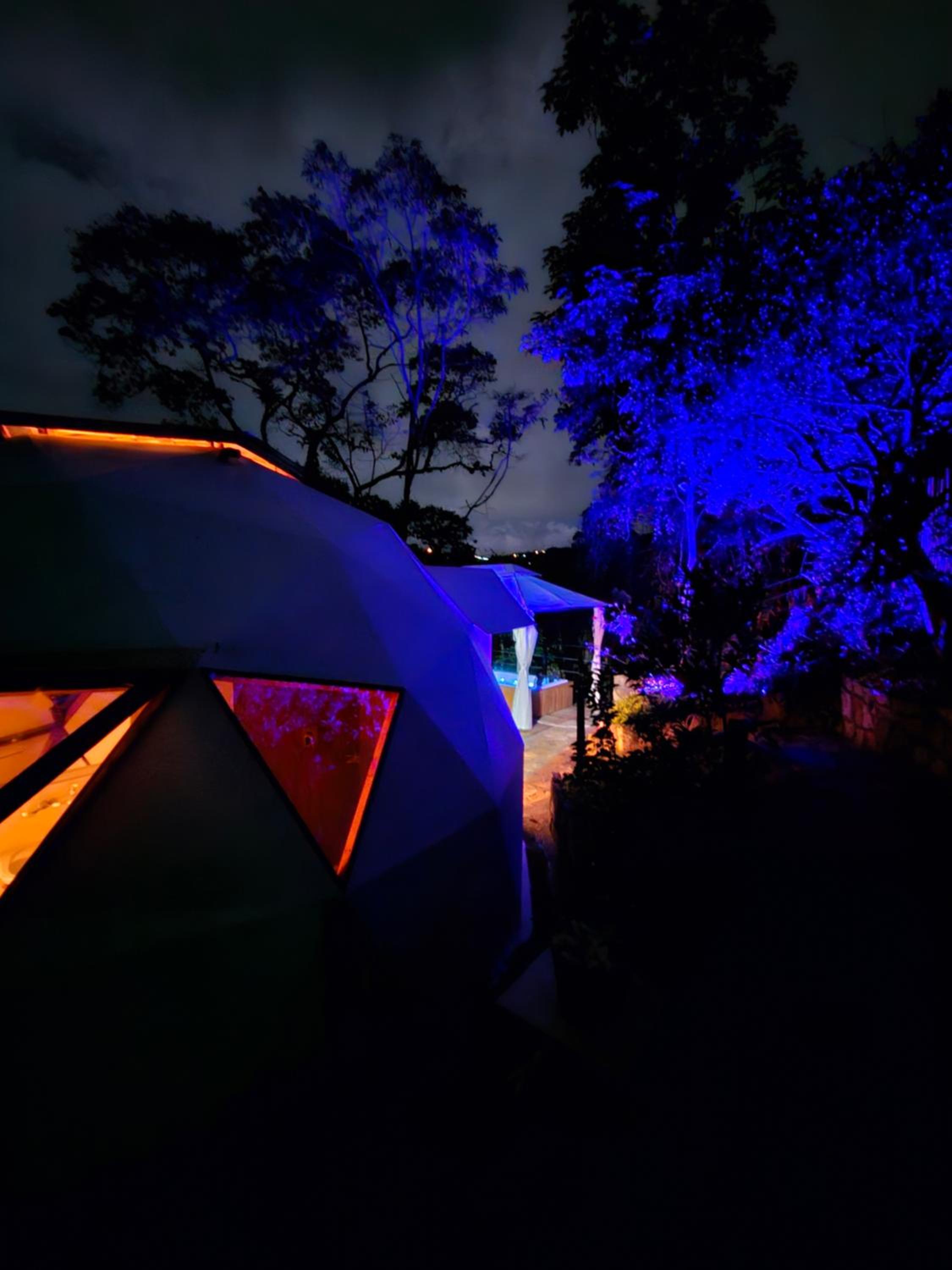 Elementium Glamping