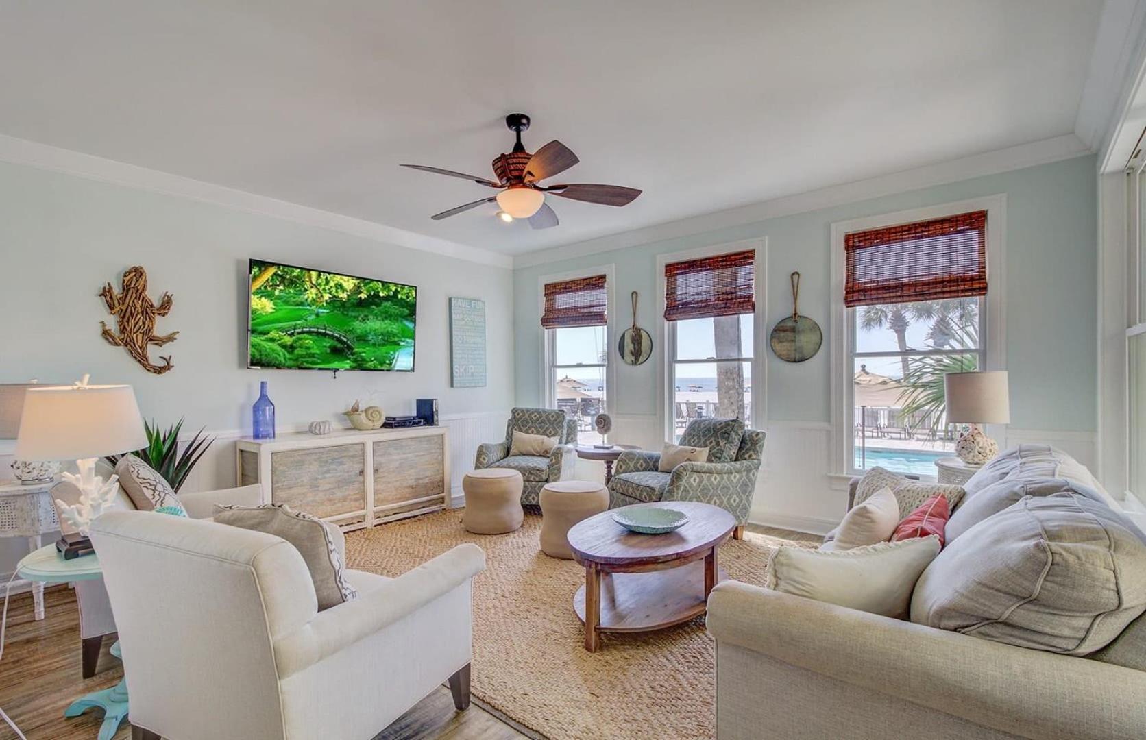 109 Grand Pavilion by AvantStay Beachfront Views