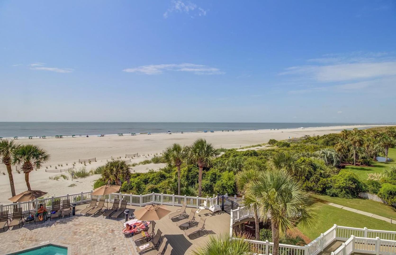 109 Grand Pavilion by AvantStay Beachfront Views