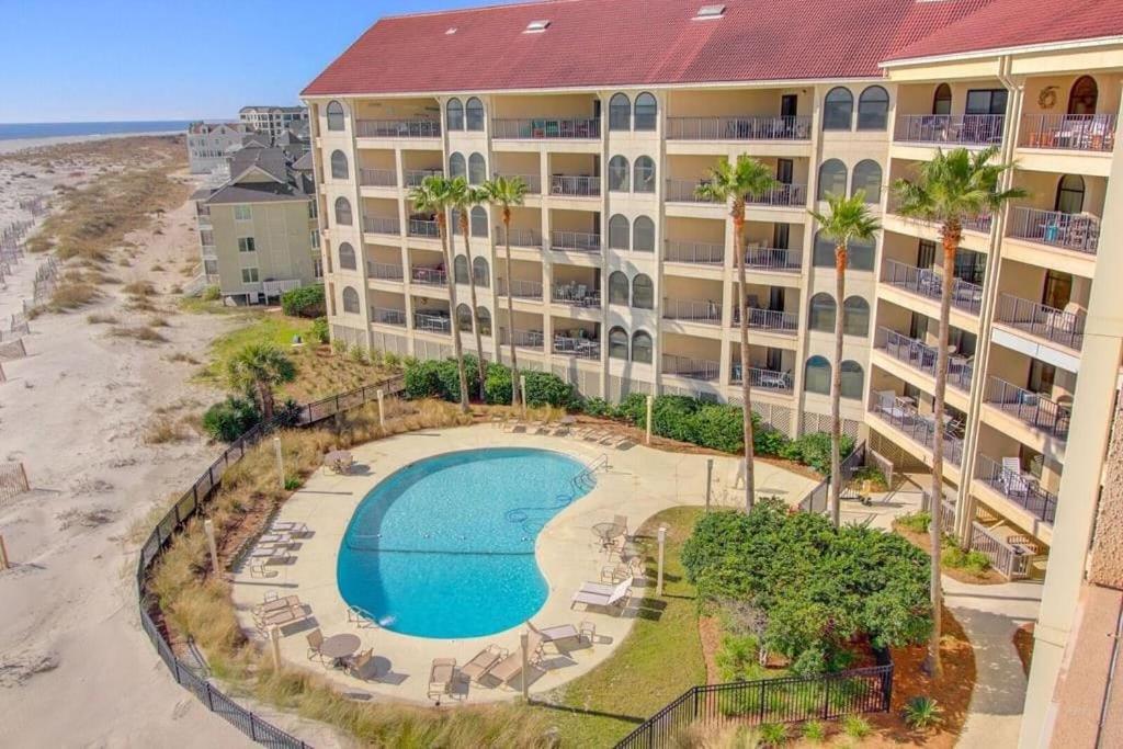 512 Seascape by AvantStay Oceanfront Condo on the Beach Community Pool Access