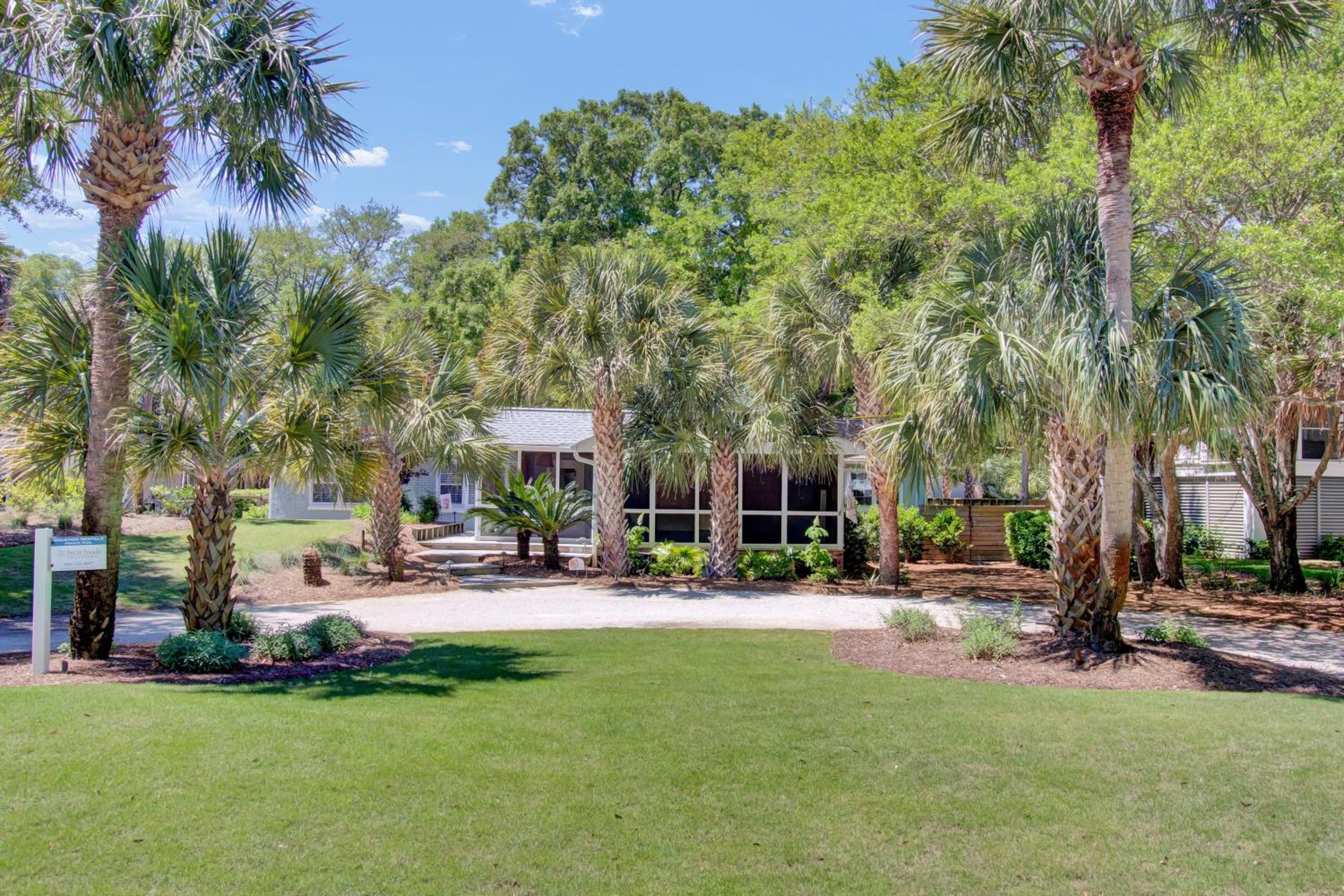 29 24th Avenue by AvantStay Easy Beach Access