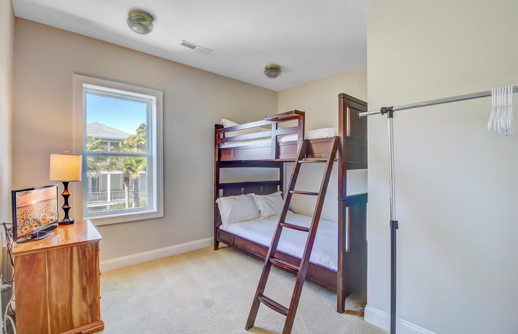 3001 Palm Boulevard by AvantStay Across From Beach Ocean Views