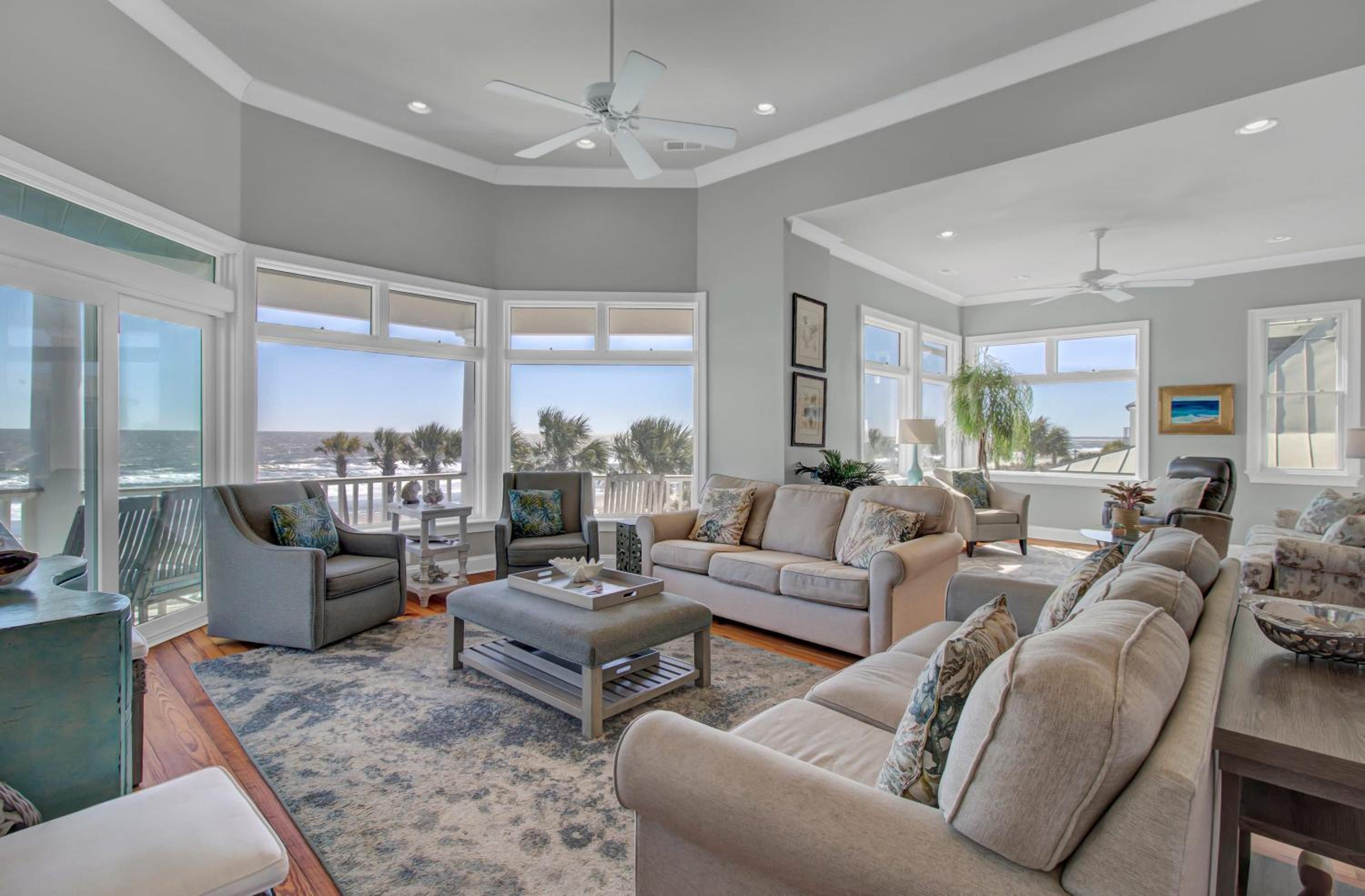 502 Ocean Blvd by AvantStay Beachfront w Pool Ocean Views