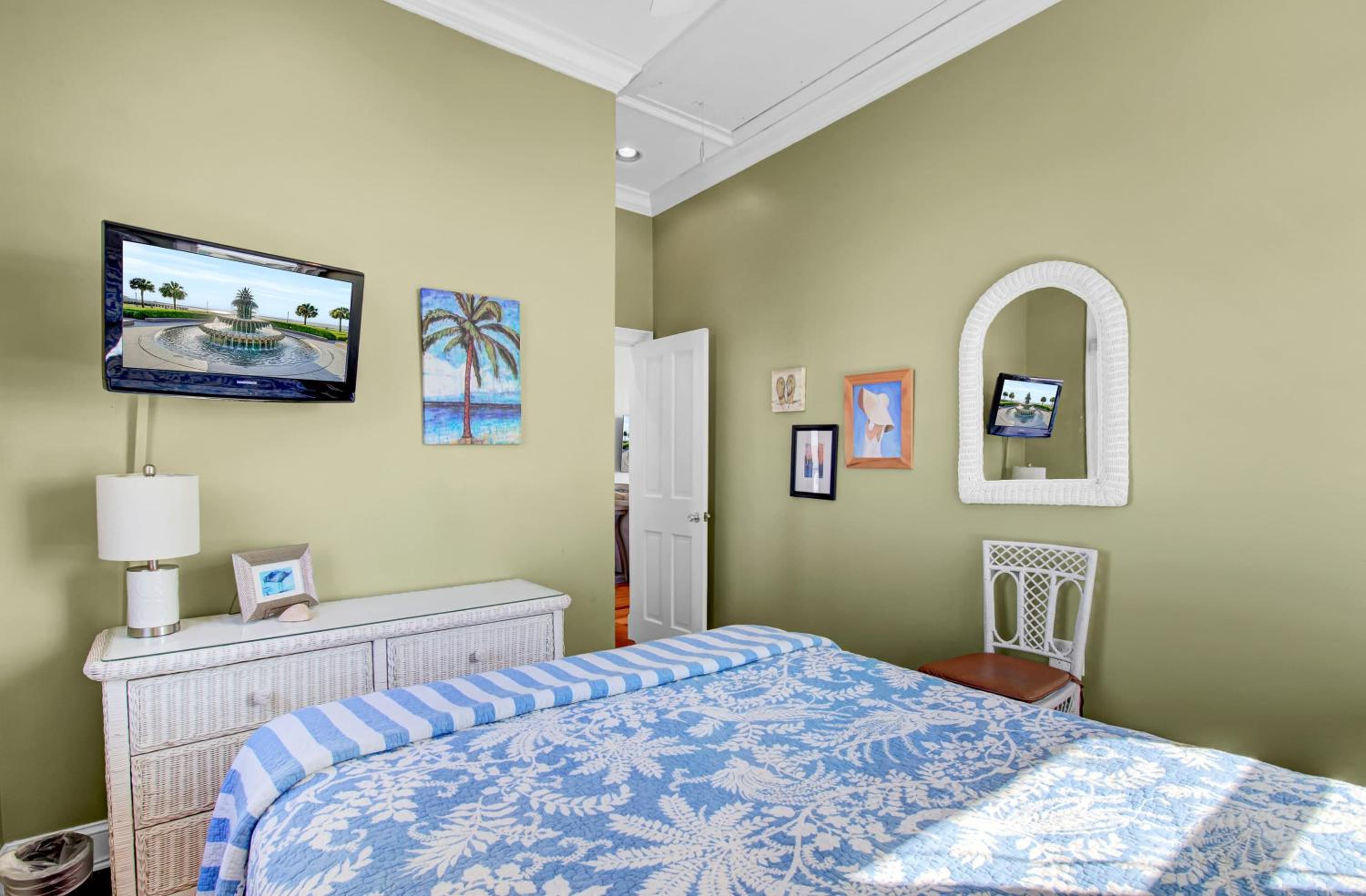 502 Ocean Blvd by AvantStay Beachfront w Pool Ocean Views