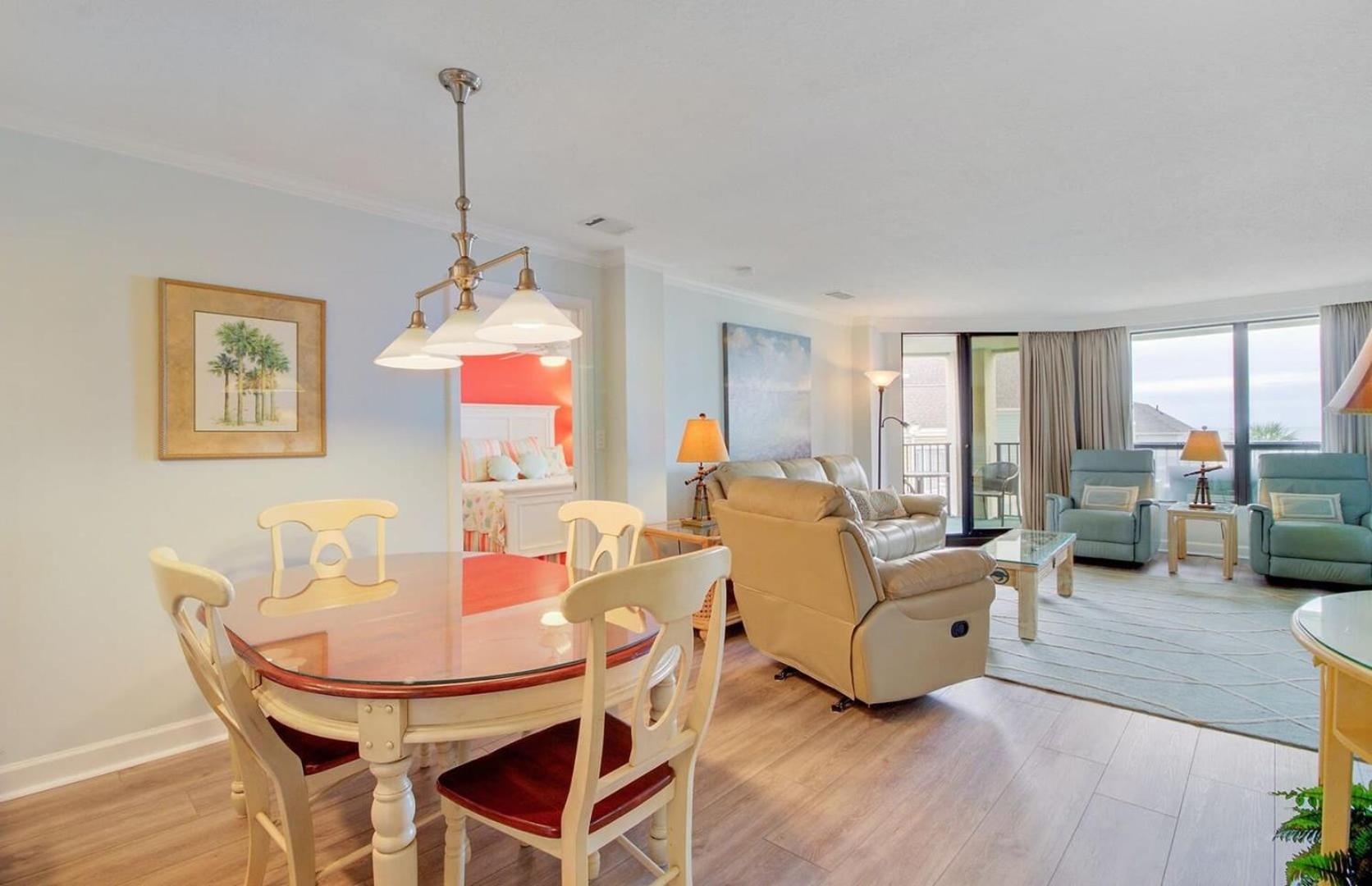311 Summerhouse by AvantStay Beach Views Access to Community Pool