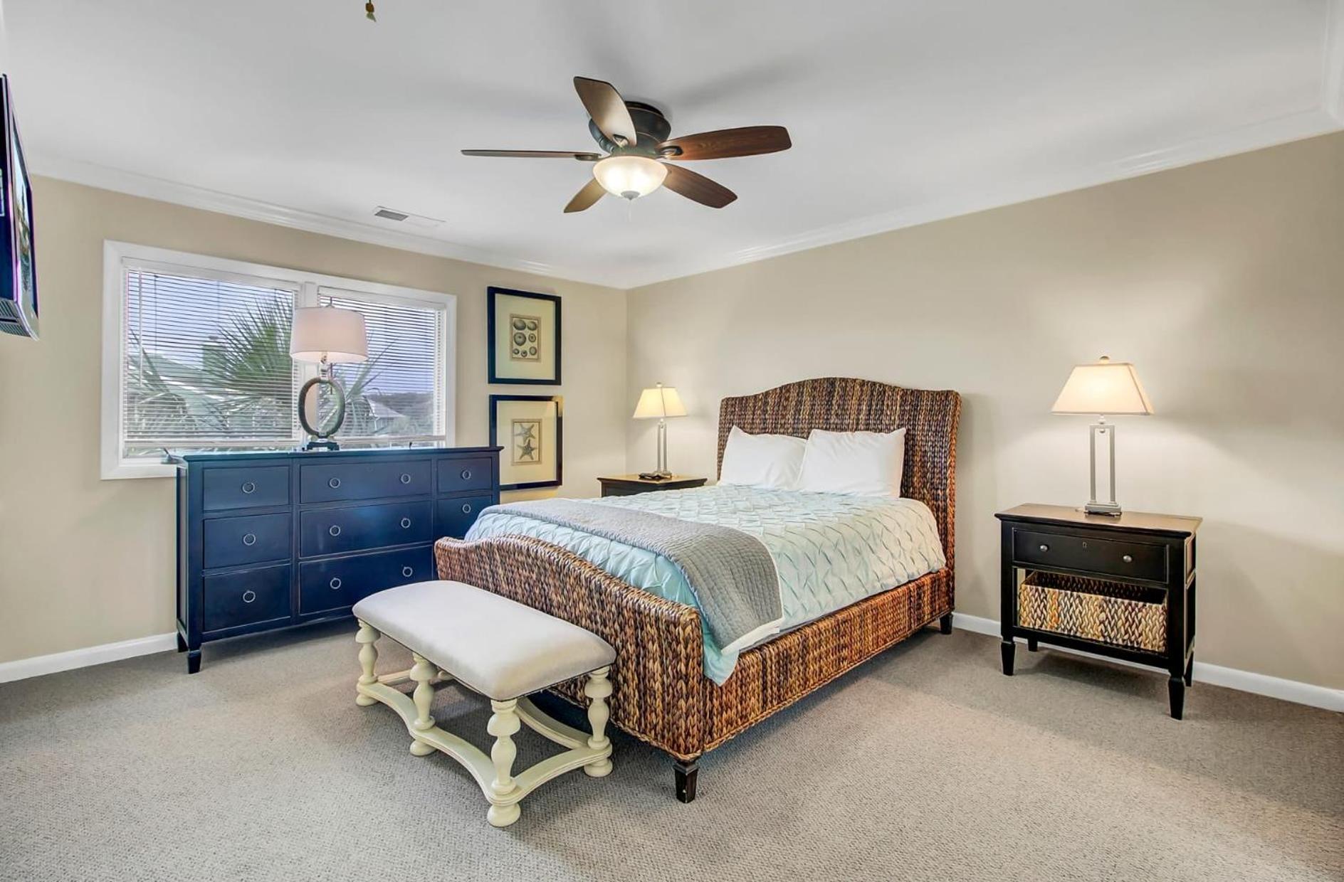 11E Mariners Walk by AvantStay Ocean Views Beachfront Living Shared Pool