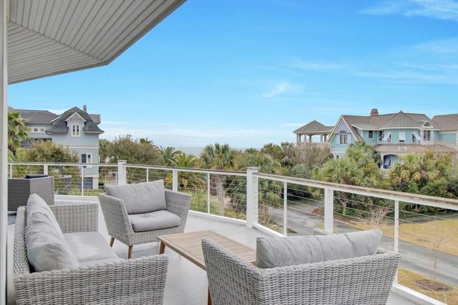 4 46th Avenue by AvantStay Pool Views Deck