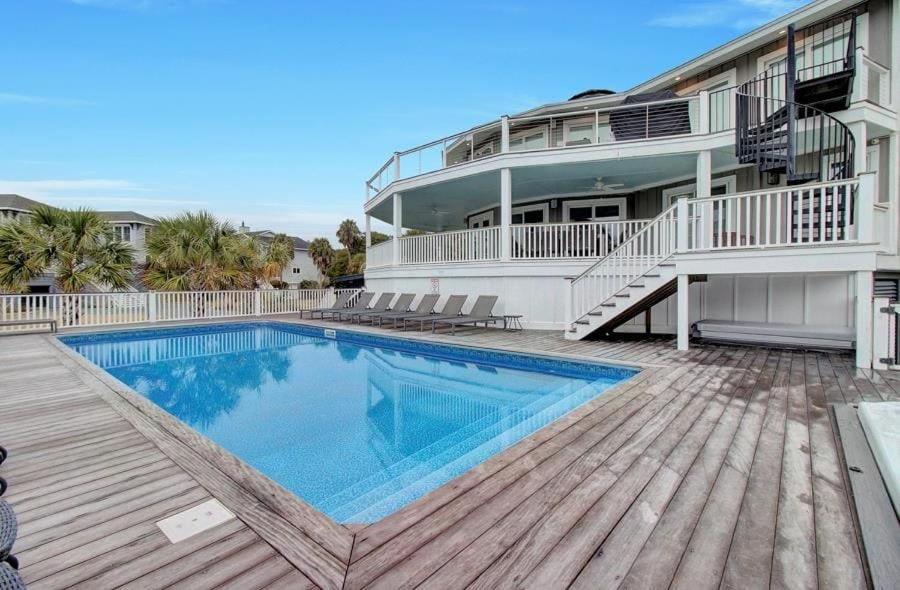4 46th Avenue by AvantStay Pool Views Deck