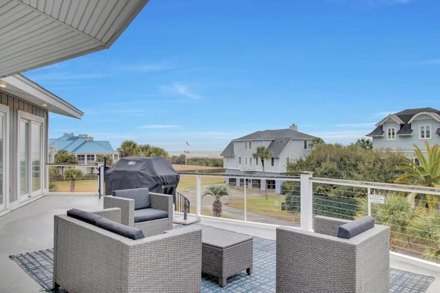 4 46th Avenue by AvantStay Pool Views Deck